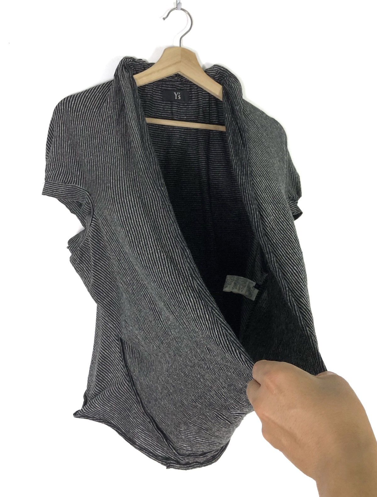 Yohji Yamamoto RARE🔥AW 2007 Y’S DRAPE OPEN BREAST SEXY BOXY TOP Size M / US 6-8 / IT 42-44 - 8 Thumbnail