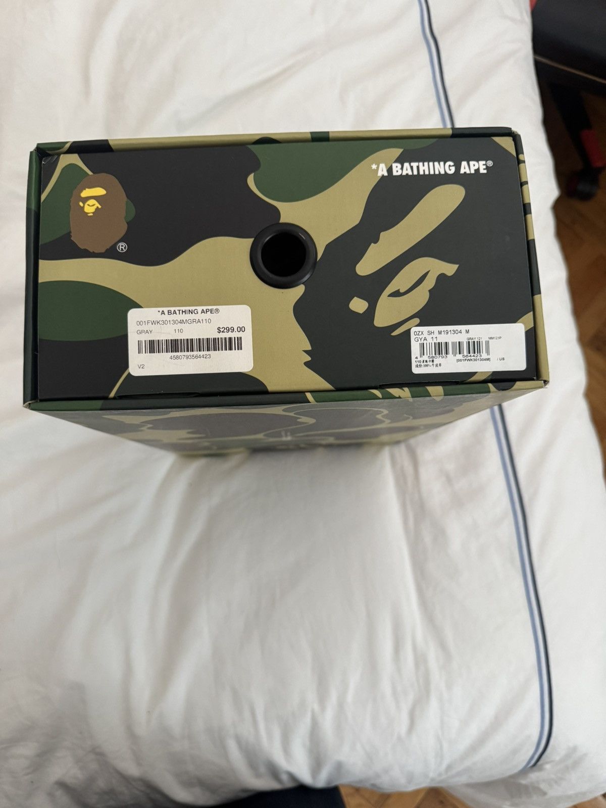 Bape A Bathing Ape Bapesta #4 M1 grey/white mens size 11 Size US 11 / EU 44 - 7 Thumbnail