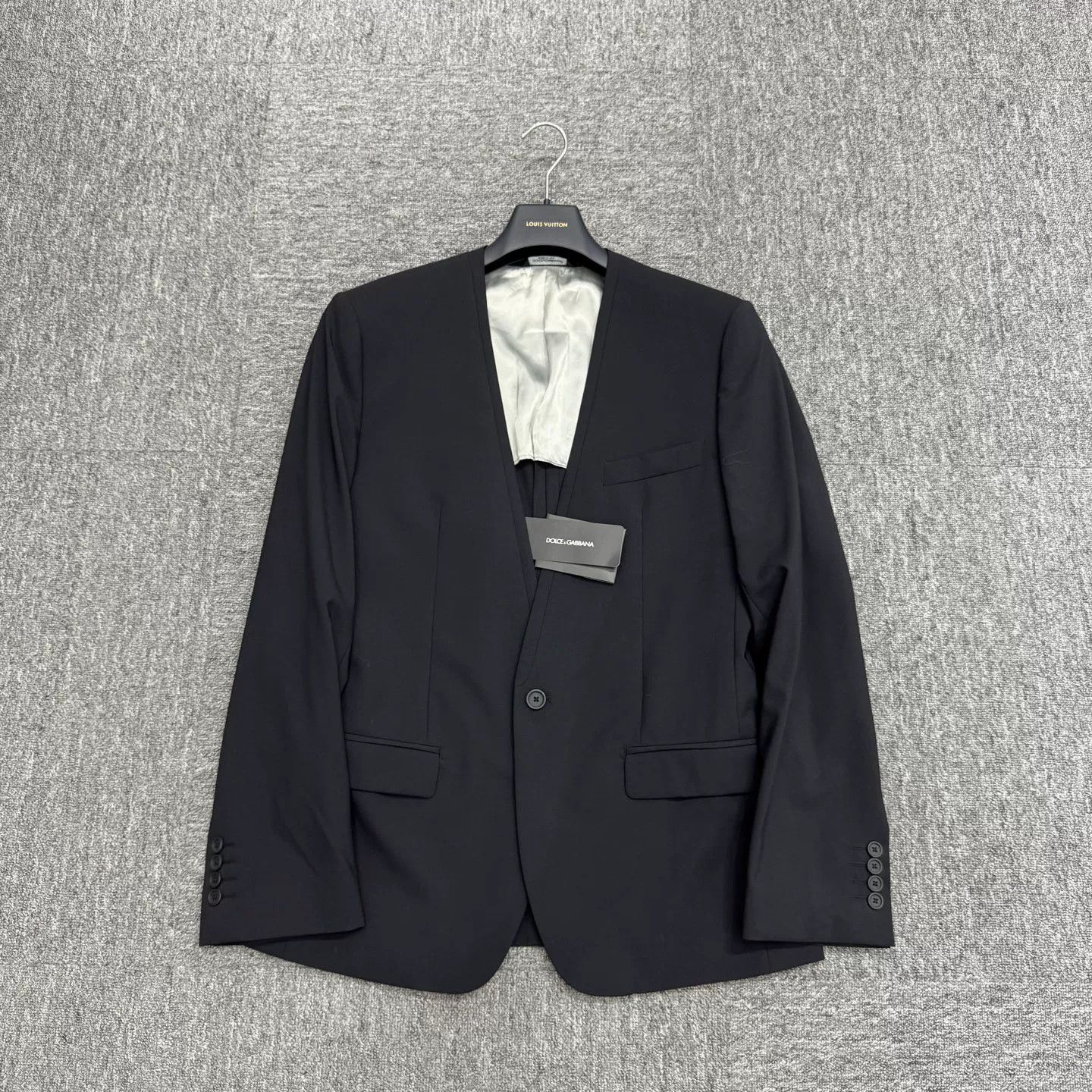 Dolce & Gabbana DG Collarless Padded Shoulder Blazer Size US M / EU 48-50 / 2 - 1 Thumbnail