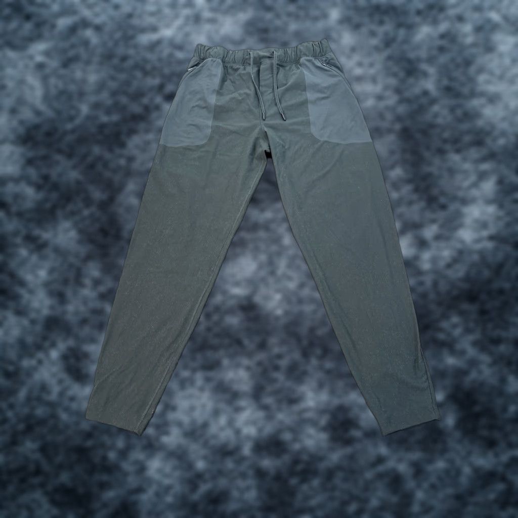 Lululemon Lululemon ABC Joggers Men Large Gray Warpstreme Performance Stretch Pants Gym Job? Size US 33 - 1 Thumbnail