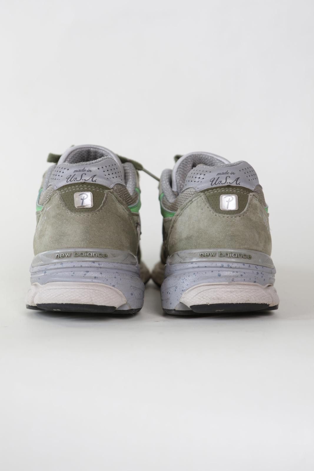 New Balance 2022' New Balance x Patta Keep Your Family Close Sneakers Size US 9.5 / EU 42-43 - 3 Thumbnail