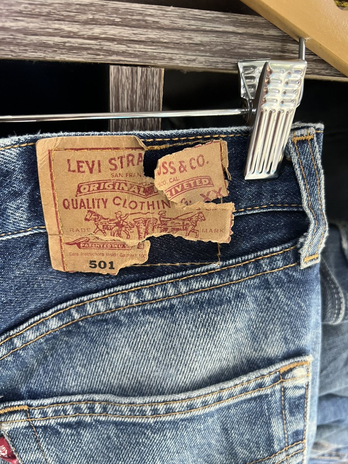 Levi's 🔥Thrash Vintage Levis 501 Button 553 Distressed Denim Size US 30 / EU 46 - 16 Thumbnail