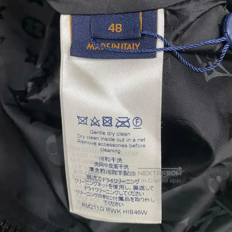 Louis Vuitton Louis Vuitton Black Long Sleeve Outerwear Jacket . Size US M / EU 48-50 / 2 - 8 Thumbnail