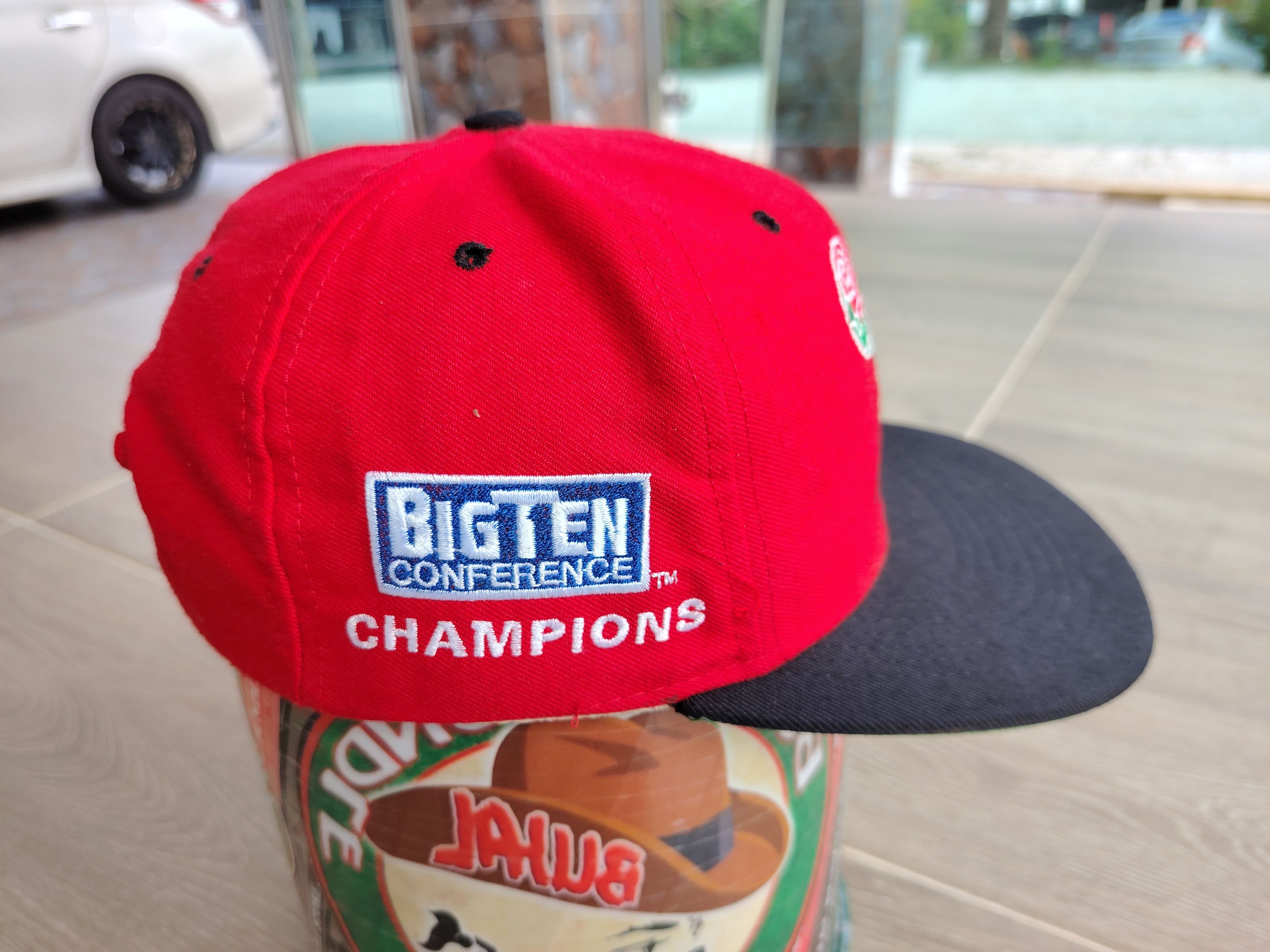 NCAA × Nutmeg × Vintage Vintage 90s Wisconsin Badgers Rose Bowl Nutmeg USA Hat Size ONE SIZE - 4 Thumbnail