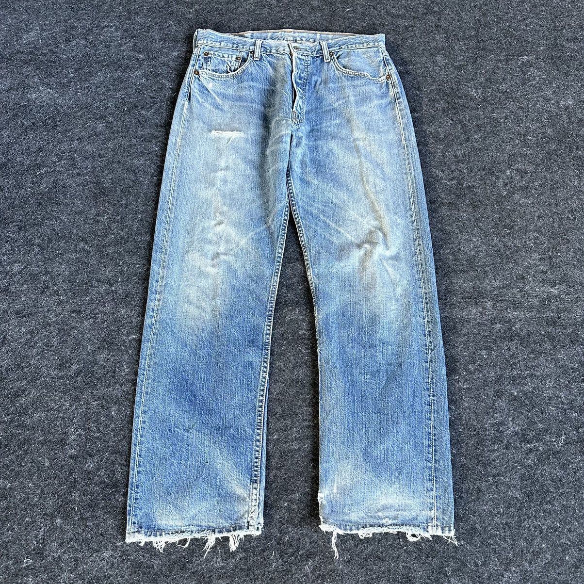 Vintage Levis 501 Distressed Blue Denim D577 Bottoms