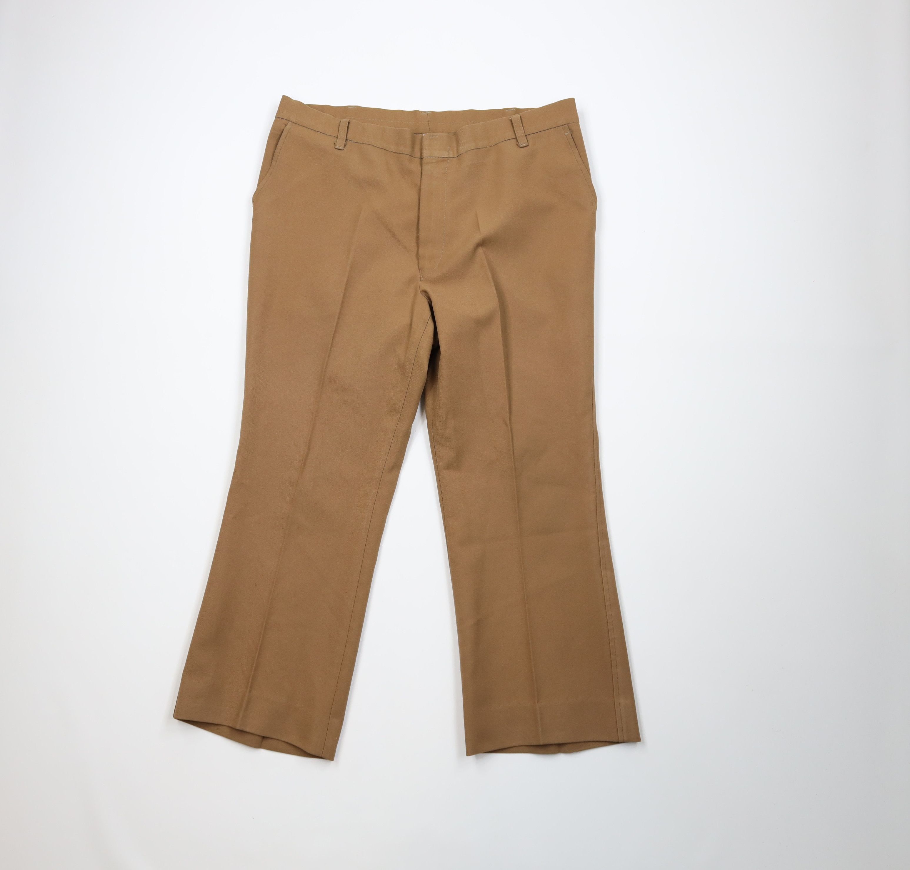 Vintage Vintage 70s Streetwear Knit Bell Bottoms Pants Brown USA Size US 38 / EU 54 - 1 Thumbnail