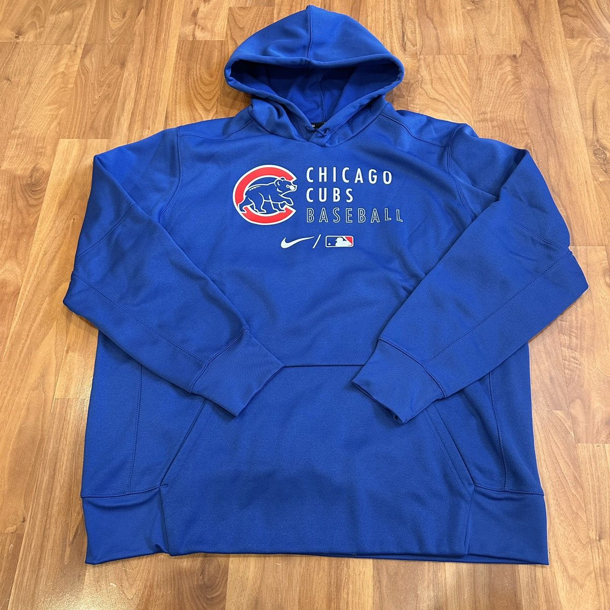 Chicago Cubs MLB Nike Hoodie - Large – The Vintage Store