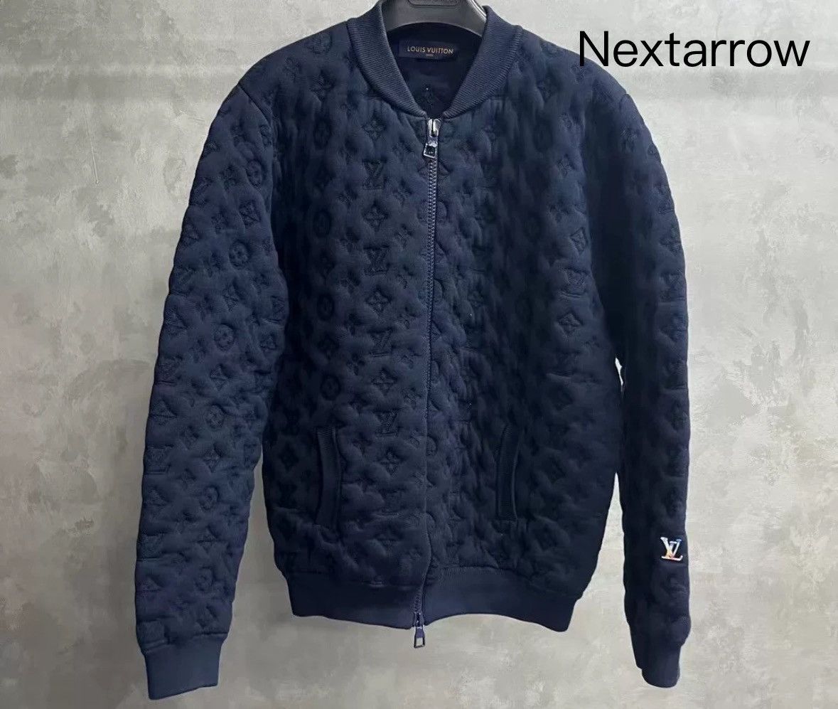 Louis Vuitton Louis Vuitton's latest blue embossed logo pilot jacket Size US XXL / EU 58 / 5 - 1 Thumbnail