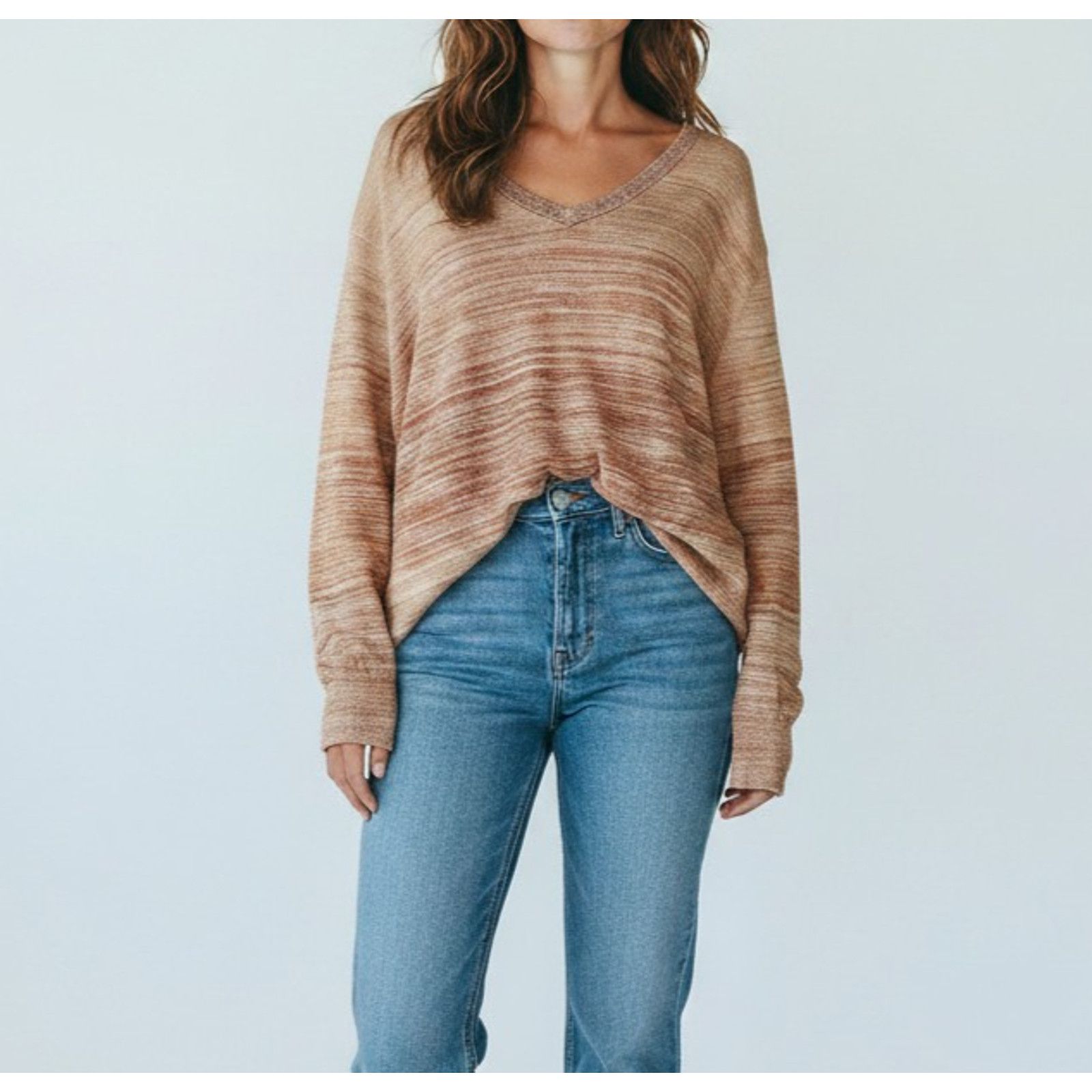 Chicos NWT CHICO'S Pleat Sleeve V-Neck Pullover Sweater Size 3 / XL Size XL / US 12-14 / IT 48-50 - 1 Thumbnail