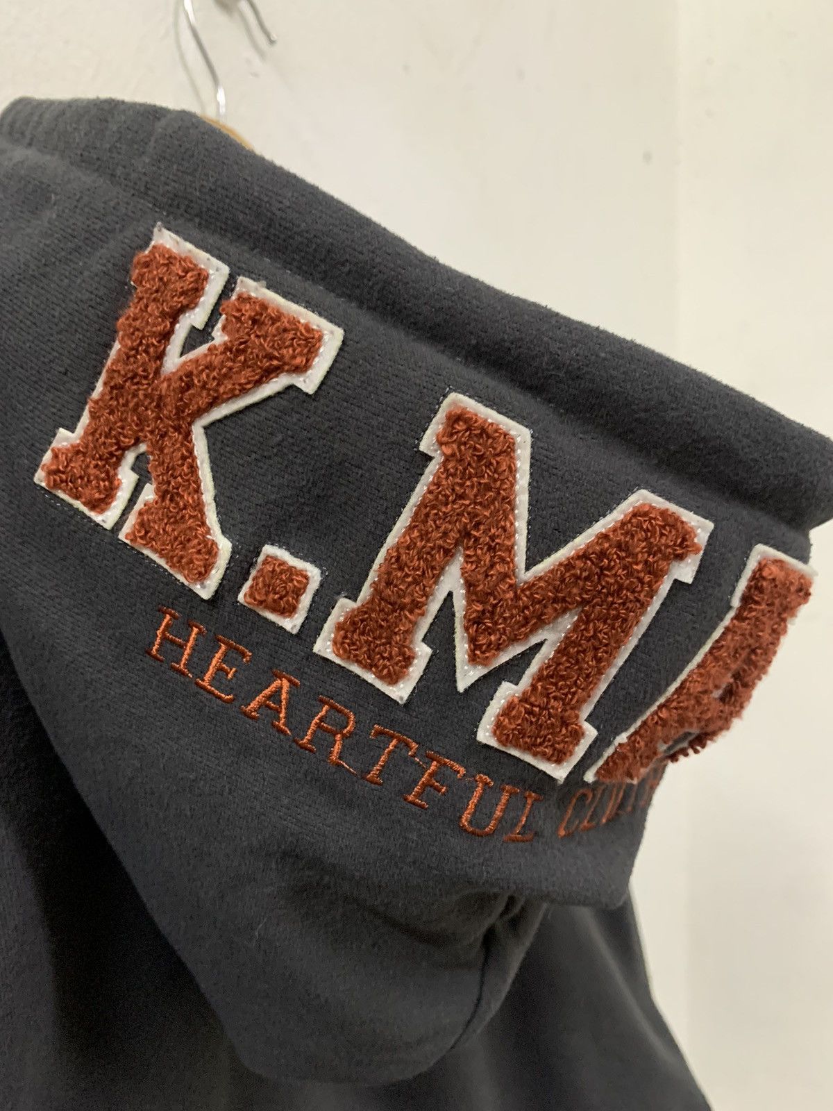 Japanese Brand Kriff Mayer Big Spellout Hoodie Size M / US 6-8 / IT 42-44 - 6 Thumbnail