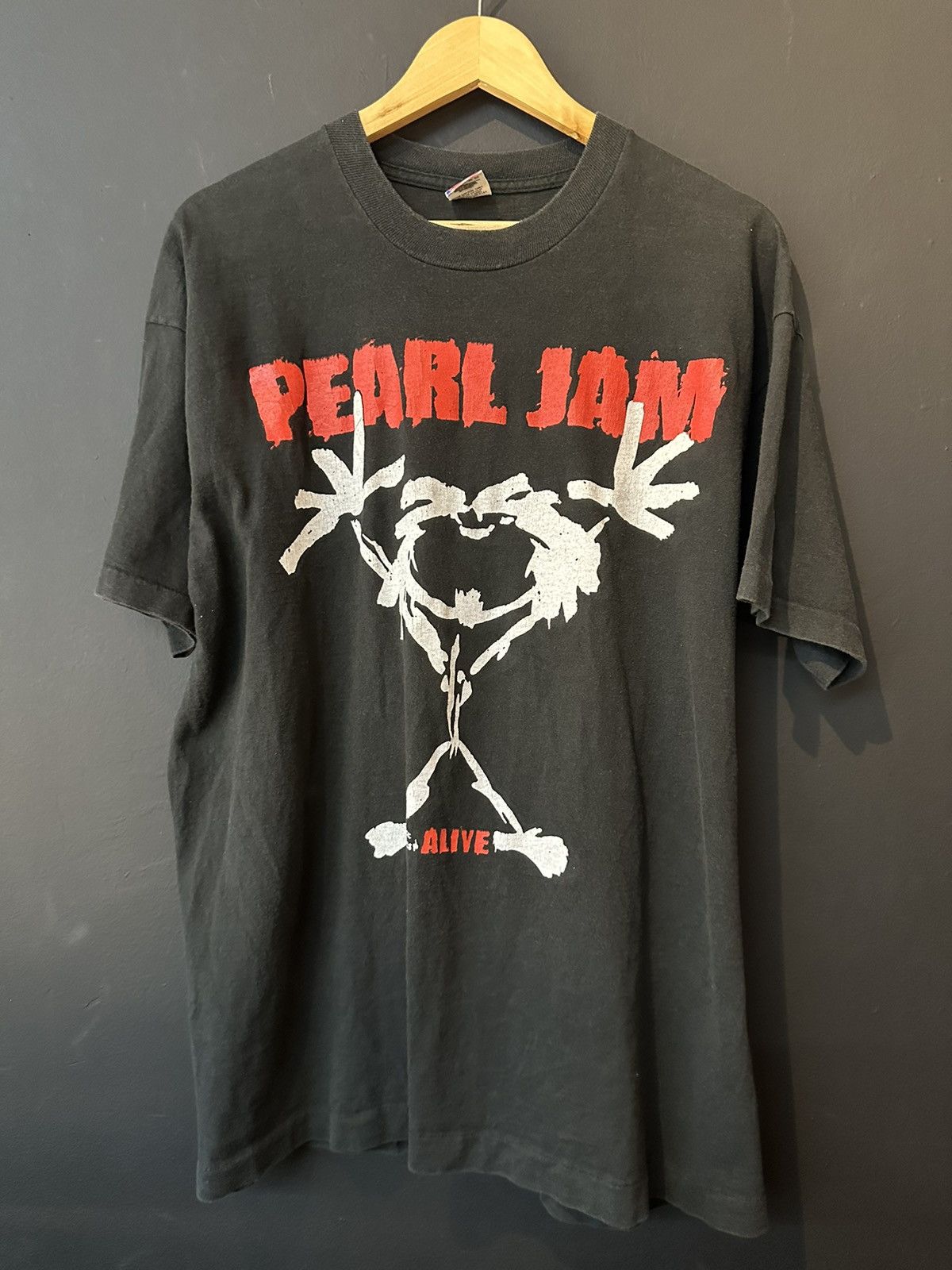 image of Band Tees x Rock Band Pearl Jam Alive Tour Rock Band Vintage 90’S in Black, Men's (Size Large)