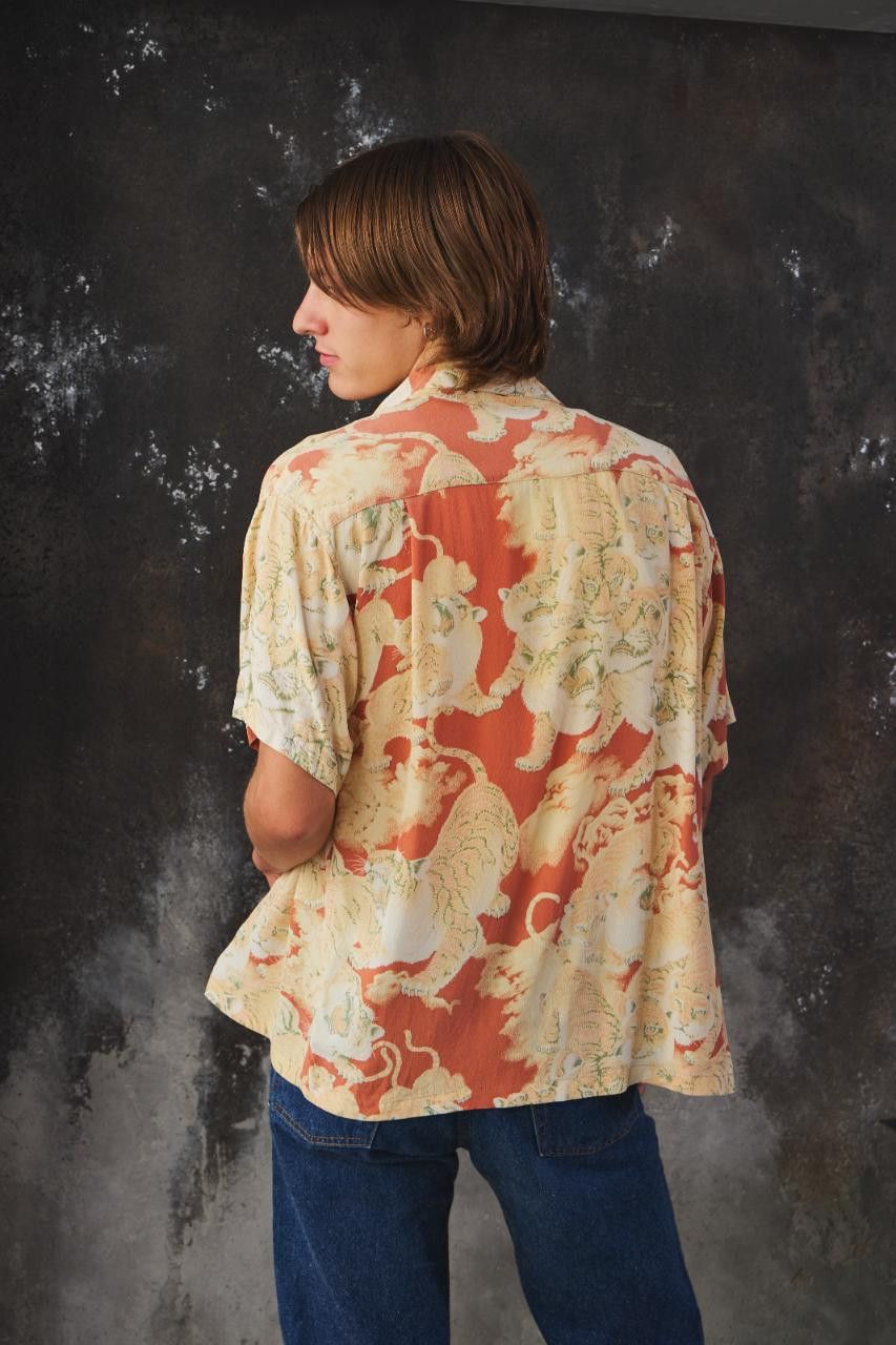 Sun Surf Sun Surf “FIRELAND”Tiger Pattern ALOHA SHIRT Size US M / EU 48-50 / 2 - 4 Thumbnail