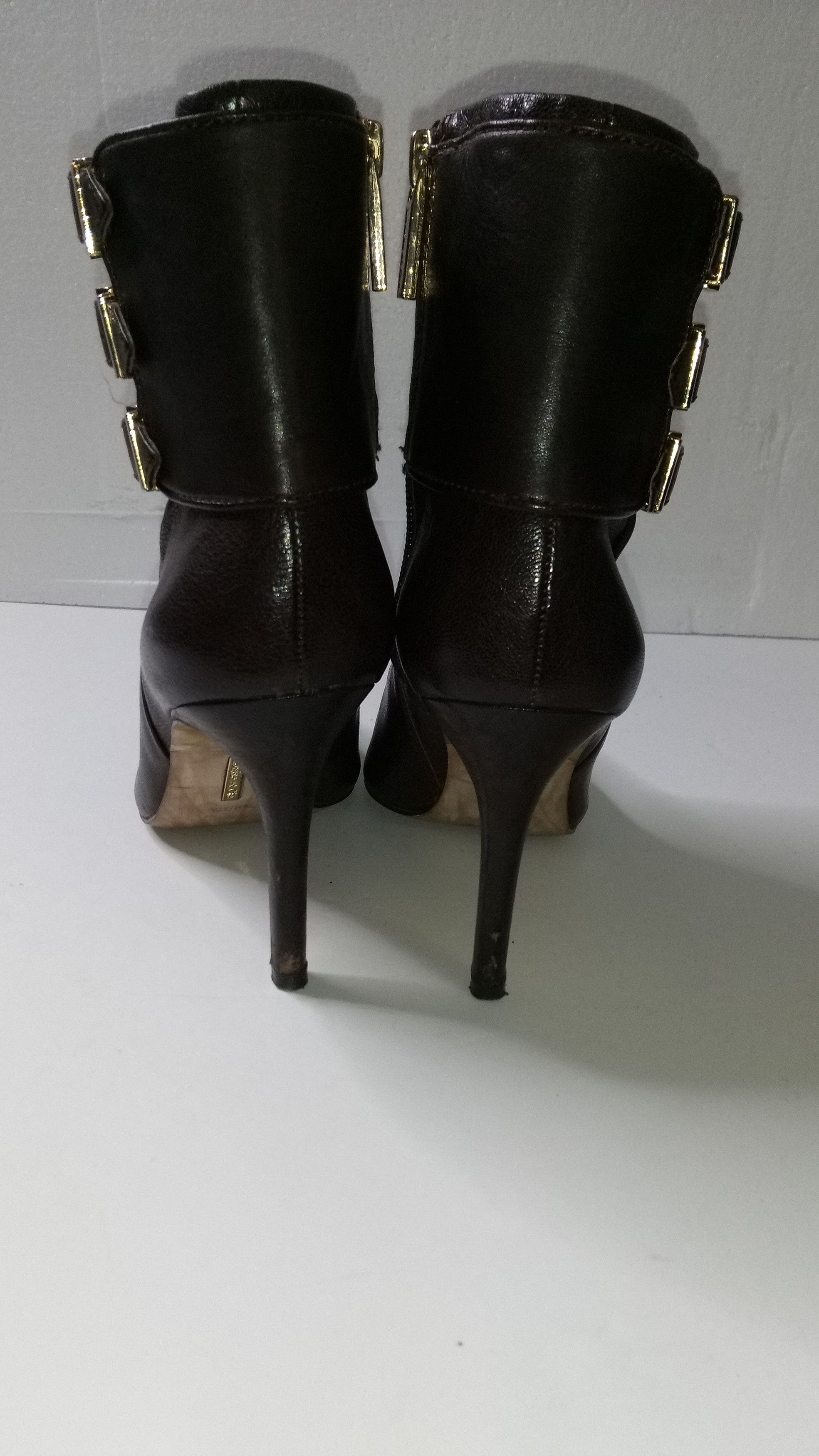Other Louise Et Cie Sirena Buckle Cuff High Heel Bootie Size US 7.5 / IT 37.5 - 7 Thumbnail