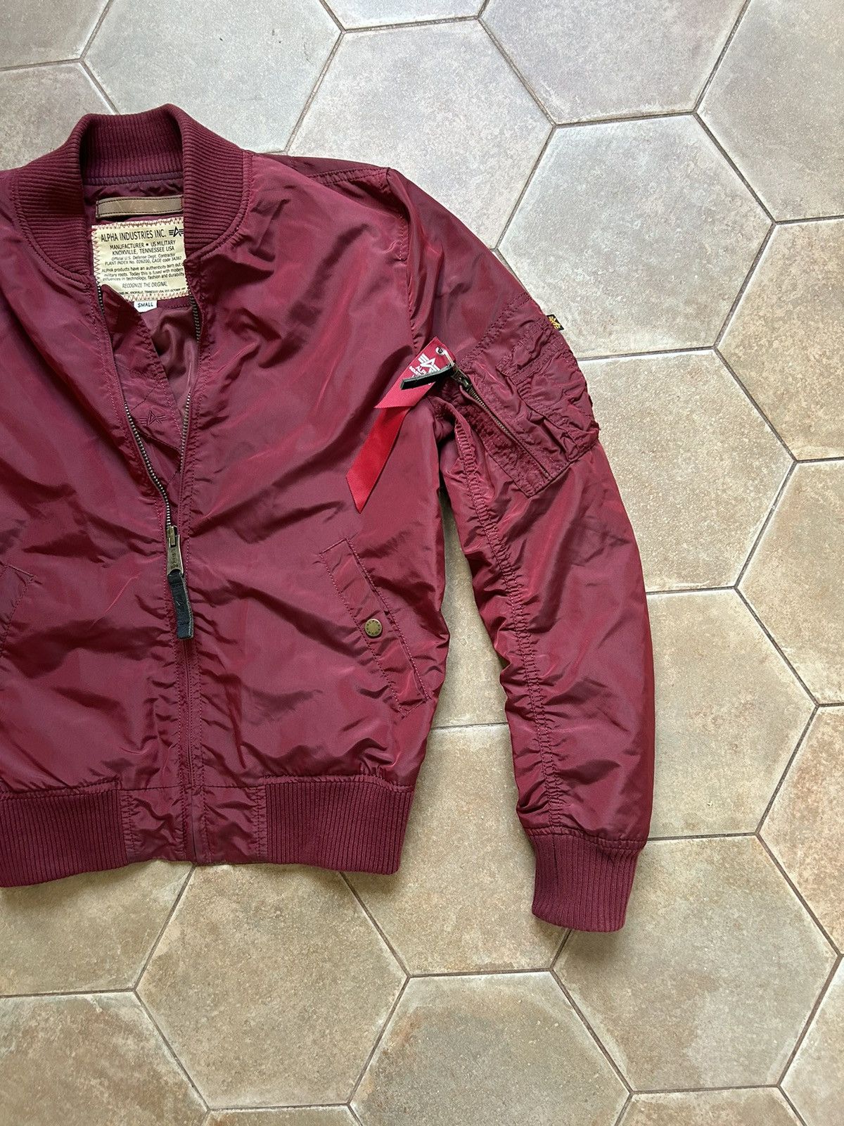 Alpha Industries ALPHA INDUSTRIES BOMBER JACKET Size US S / EU 44-46 / 1 - 3 Thumbnail