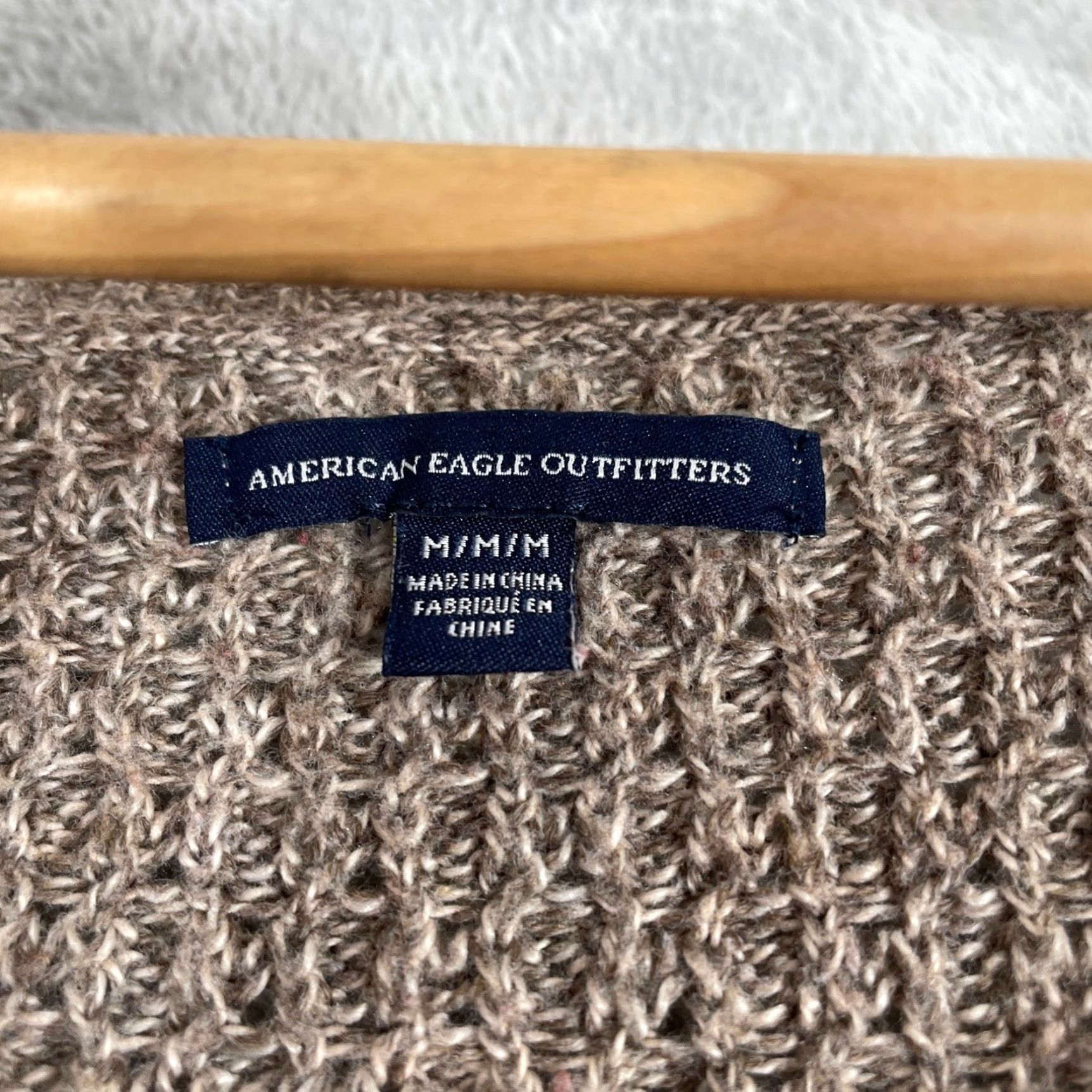 American Eagle Outfitters VINTAGE American Eagle Sweater Womens M Brown V Neck Marled Knit Textured Pullover Size M / US 6-8 / IT 42-44 - 3 Thumbnail