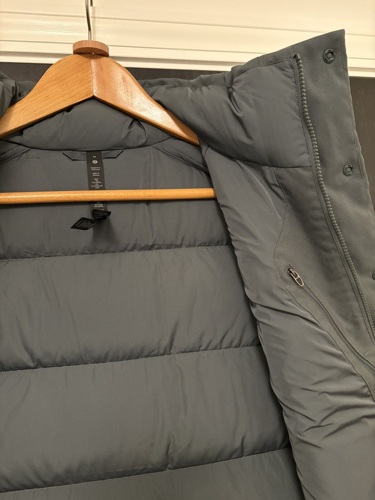 Lululemon Lululemon Wunder Puff Vest *Tech Canvas Size US M / EU 48-50 / 2 - 4 Thumbnail