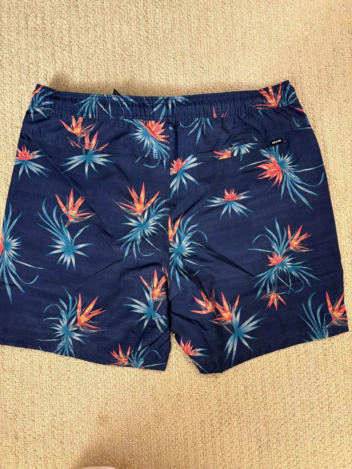 Rip Curl RIP CURL Laydays Party Volley Swim Trunks / Board Shorts Size US 44 / EU 60 - 1 Thumbnail
