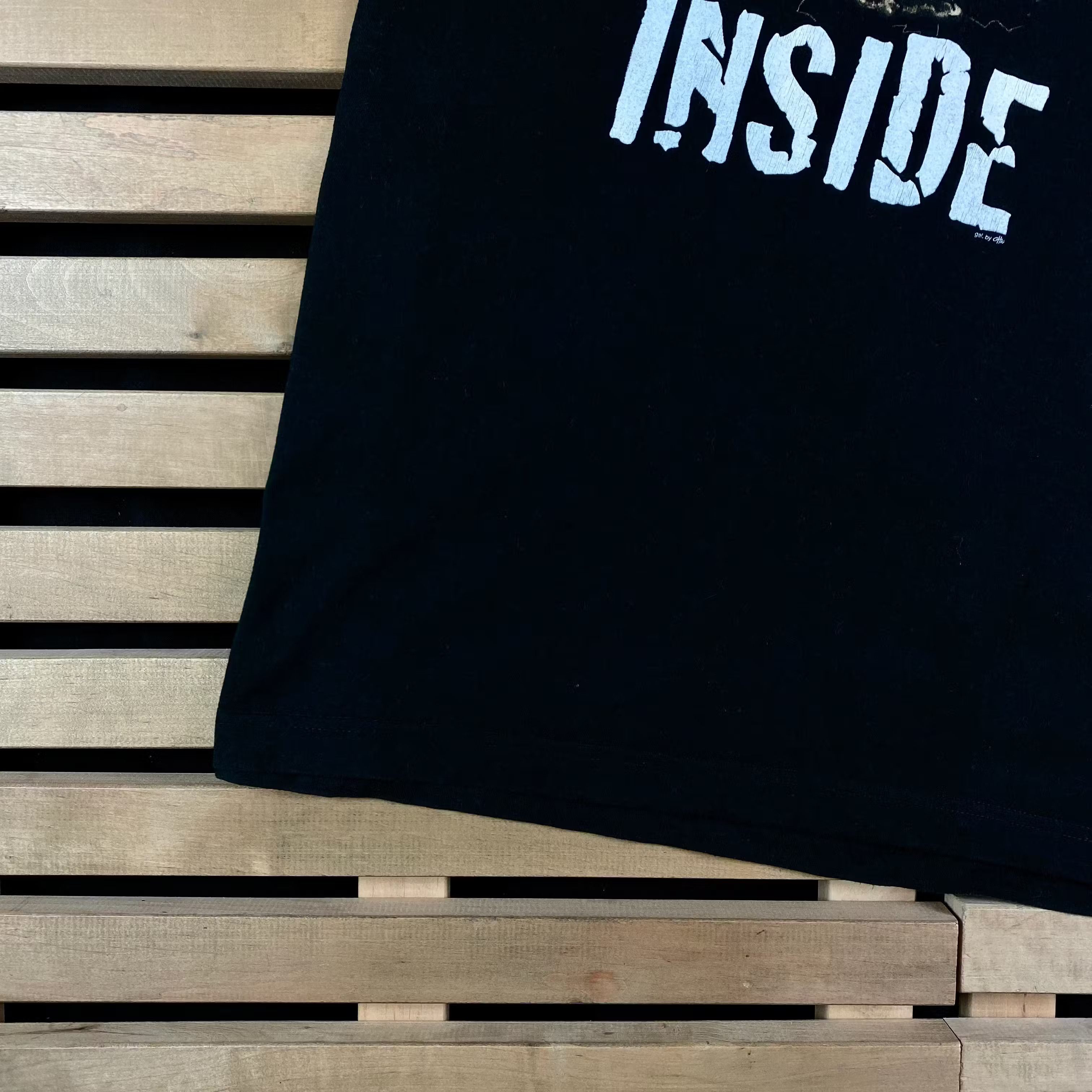 Band Tees × Vintage Mens Vintage T Shirt Devil Inside Size XL Size US XL / EU 56 / 4 - 3 Thumbnail