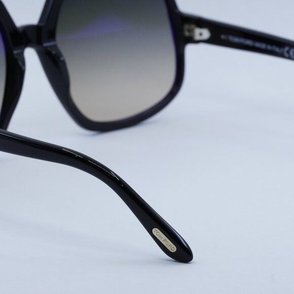 Tom Ford Tom Ford Delphine-02 FT0992 01B Sunglasses Black Square Size ONE SIZE - 4 Thumbnail