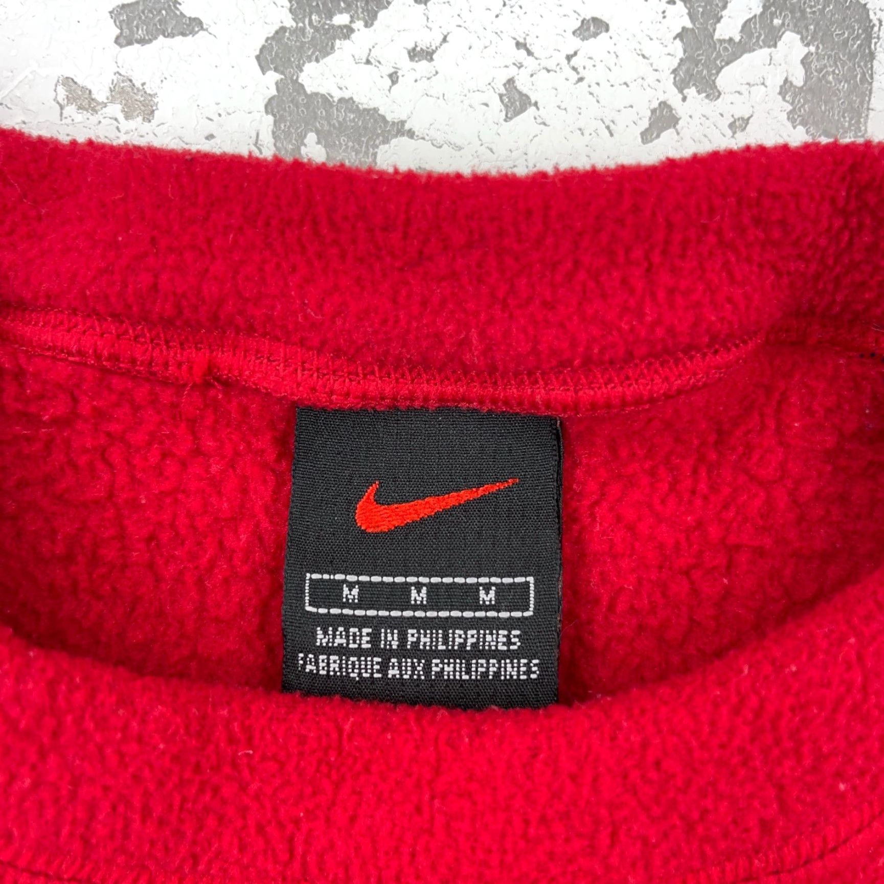 Nike VINTAGE Nike Sweatshirt Men Medium Red Fleece Crewneck Sweater Y2K 2000s Cyber Nike Mens Crew Neck Sweatshirt Red Fleece Size US M / EU 48-50 / 2 - 2 Thumbnail