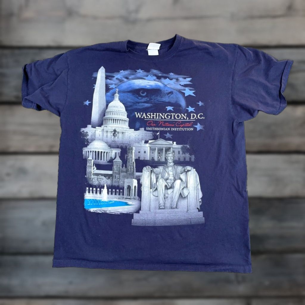 Vintage VINTAGE Smithsonian Institute Washington DC T-Shirt Adult XL Blue Lincoln Memorial Men XL Blue Graphic Print Shirt Size US XL / EU 56 / 4 - 1 Thumbnail