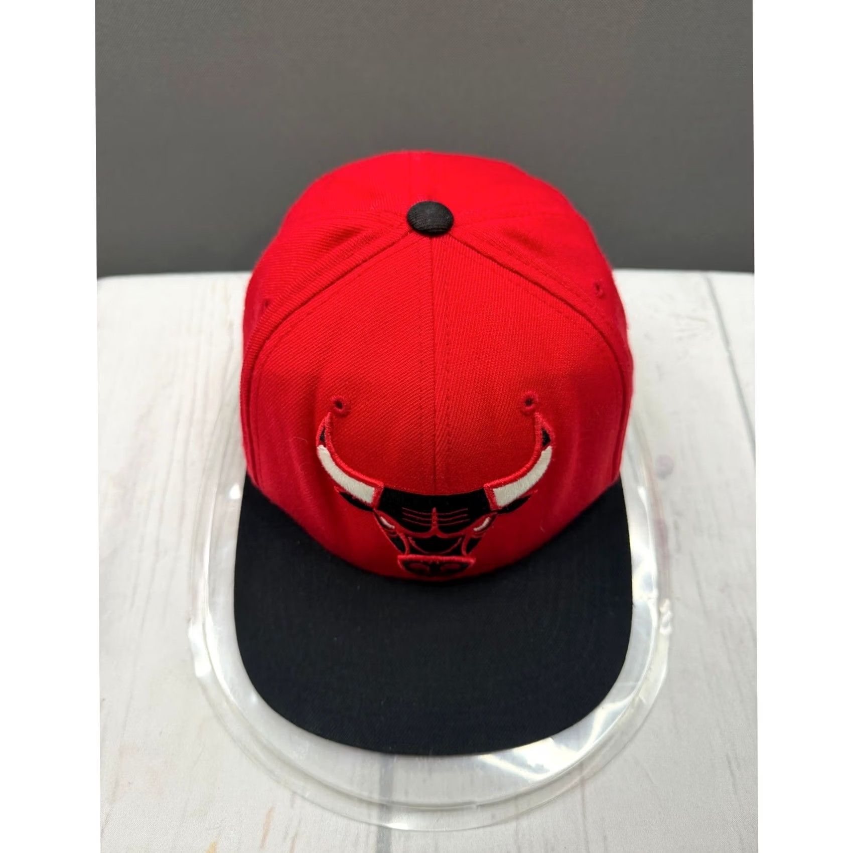 Mitchell & Ness Mitchell & Ness Chicago Bulls Hat Mens Red Black Snapback Hardwood Classics OSFA Size ONE SIZE - 2 Thumbnail