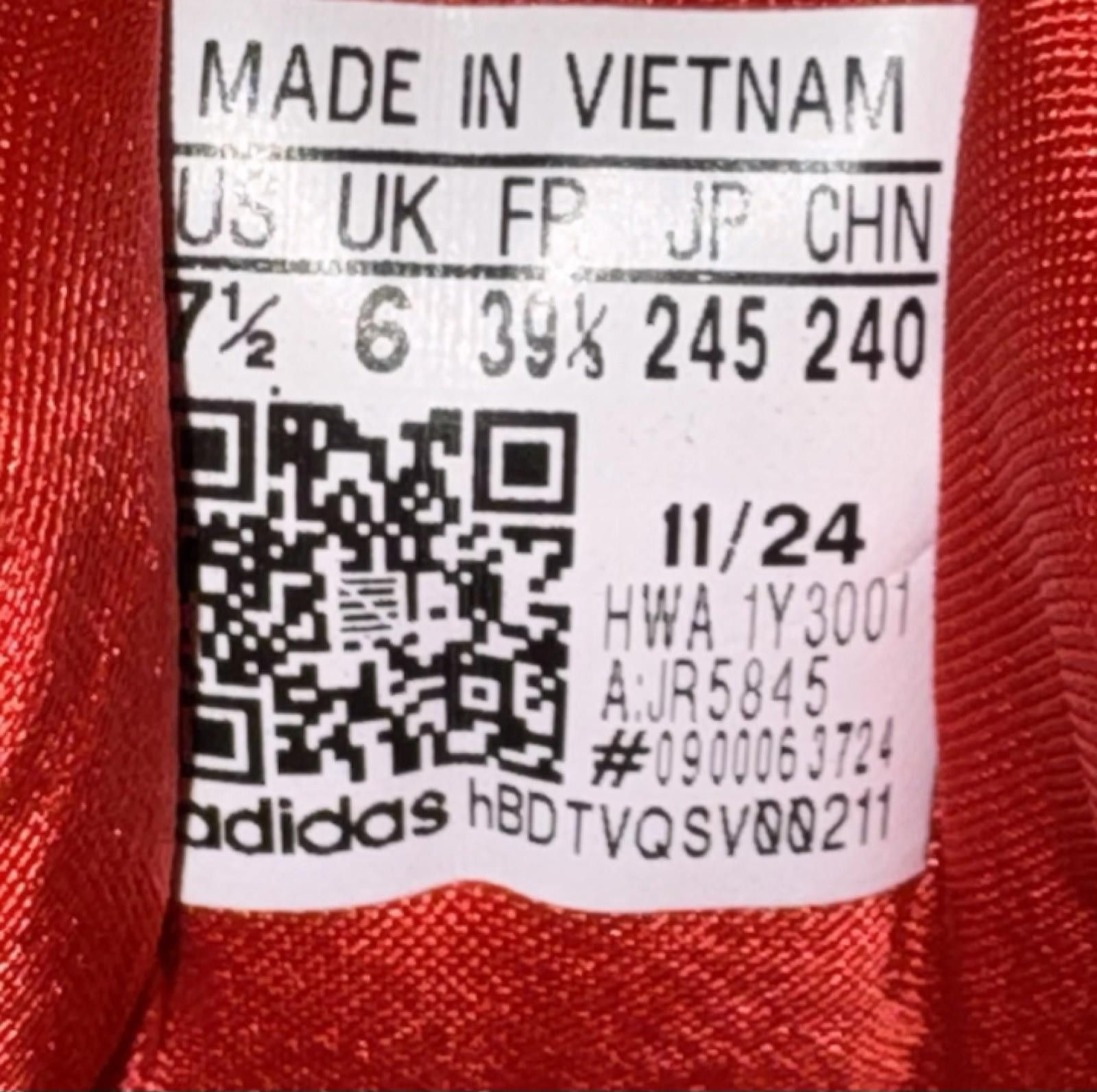 Adidas Size 7.5 - Adidas UltraBoost 1.0 Valentine's Day 2025 W Size US 7.5 / IT 37.5 - 7 Thumbnail
