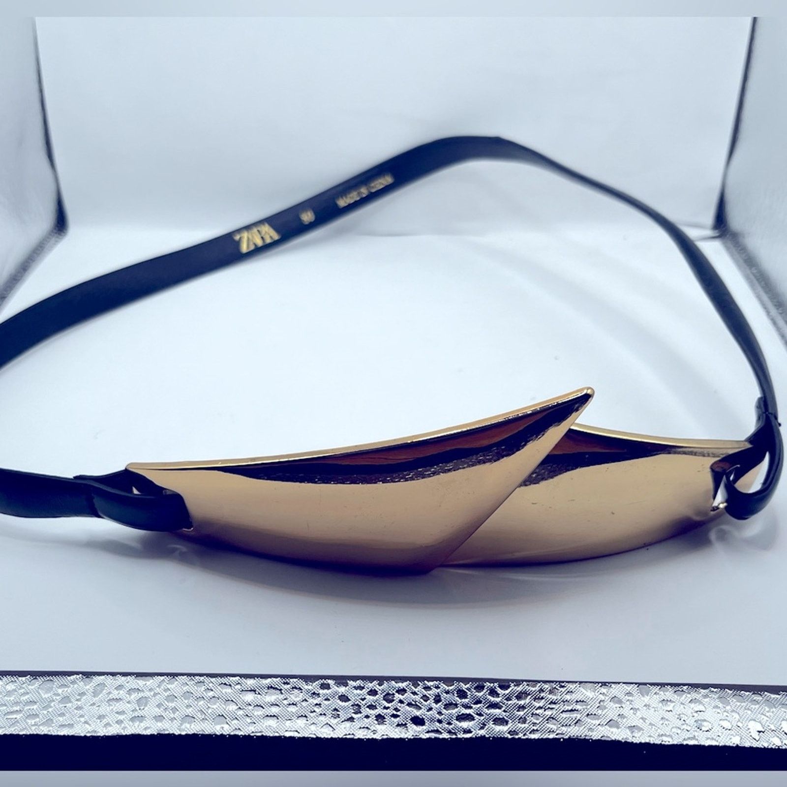Zara NWT- ZARA FAUX LEATHER WIDE HARNESS BELT Limited Edition -30 Size ONE SIZE - 3 Thumbnail