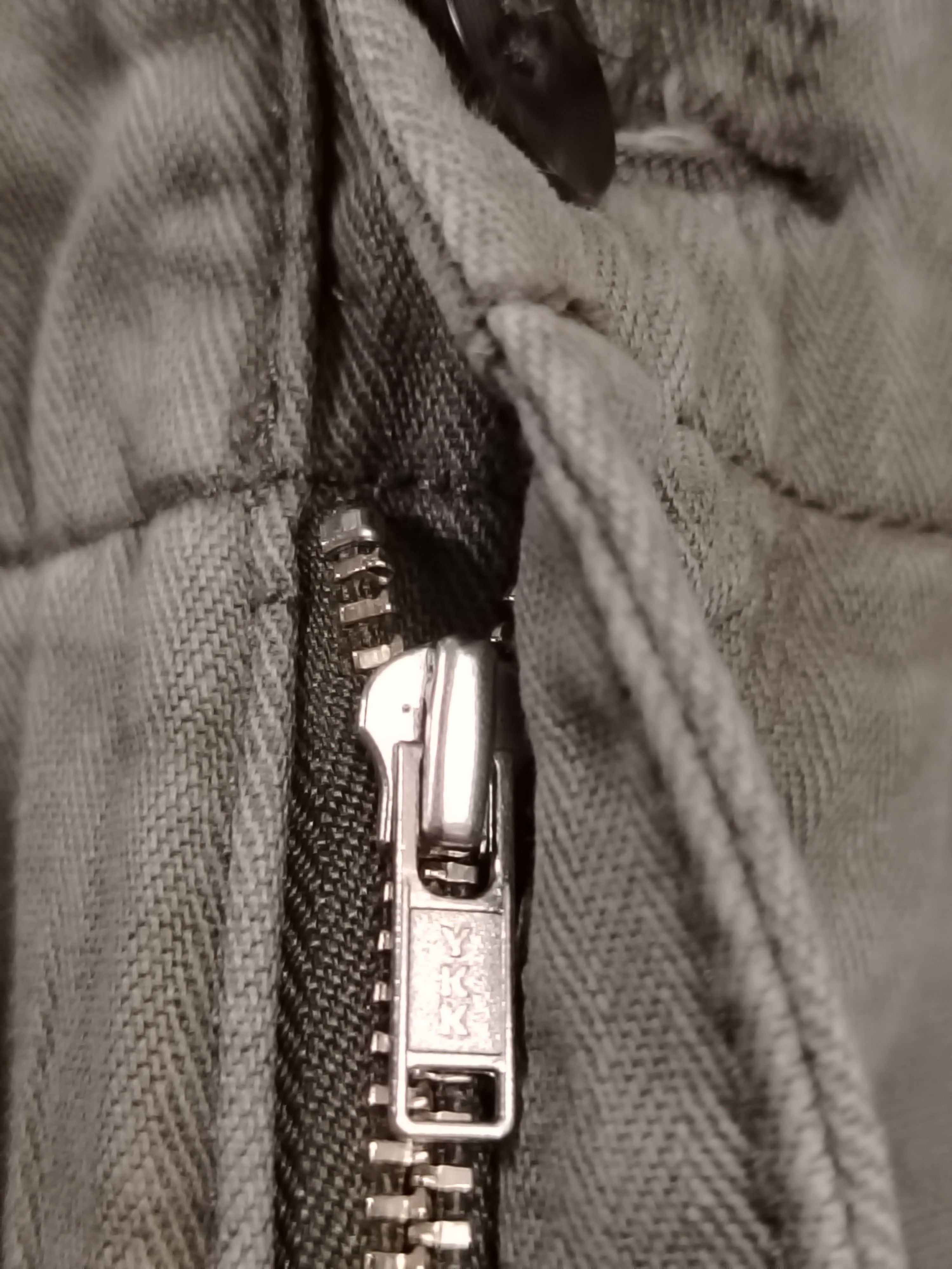 Japanese Brand IENA HERRINGBONE TWILL CARGO PANTS Size 28" / US 6 / IT 42 - 3 Thumbnail