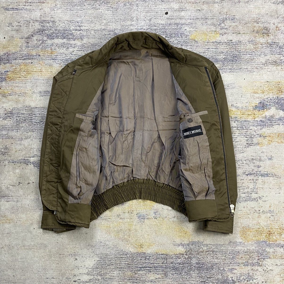 Issey Miyake Issey Miyake bomber jacket Size US M / EU 48-50 / 2 - 7 Thumbnail