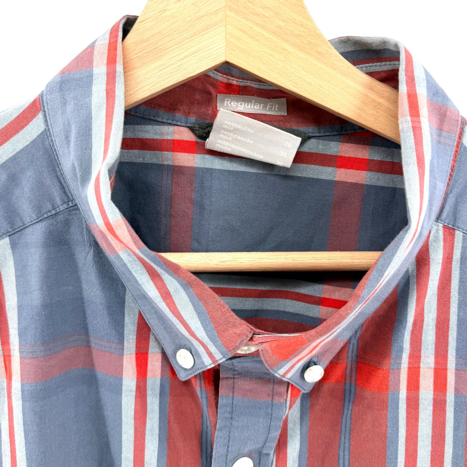 Columbia Red Plaid Gorpcore Utility Short Sleeve Button Down Shirt Size US XL / EU 56 / 4 - 2 Thumbnail