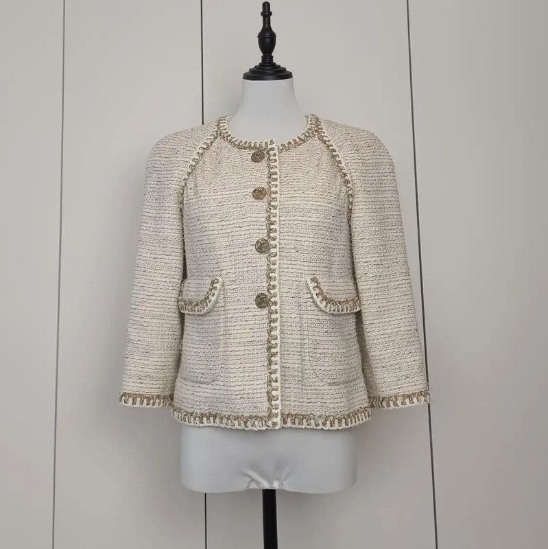 Chanel Chanel Beige Cotton Tweed Round Neck Jacket 0089 Size S / US 4 / IT 40 - 1 Thumbnail