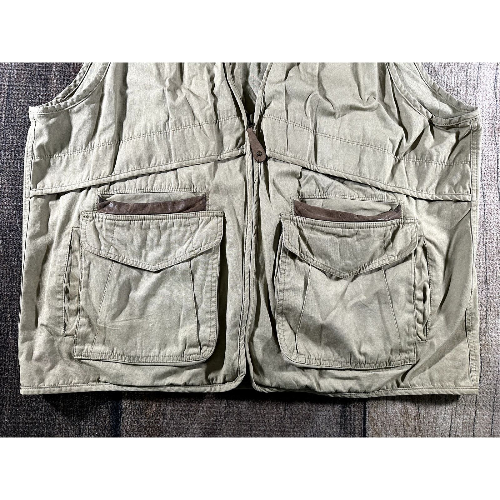 Cabelas Cabela's Khaki Hunting Vest XL Padded Shoulder Game Pocket Size US XL / EU 56 / 4 - 3 Thumbnail