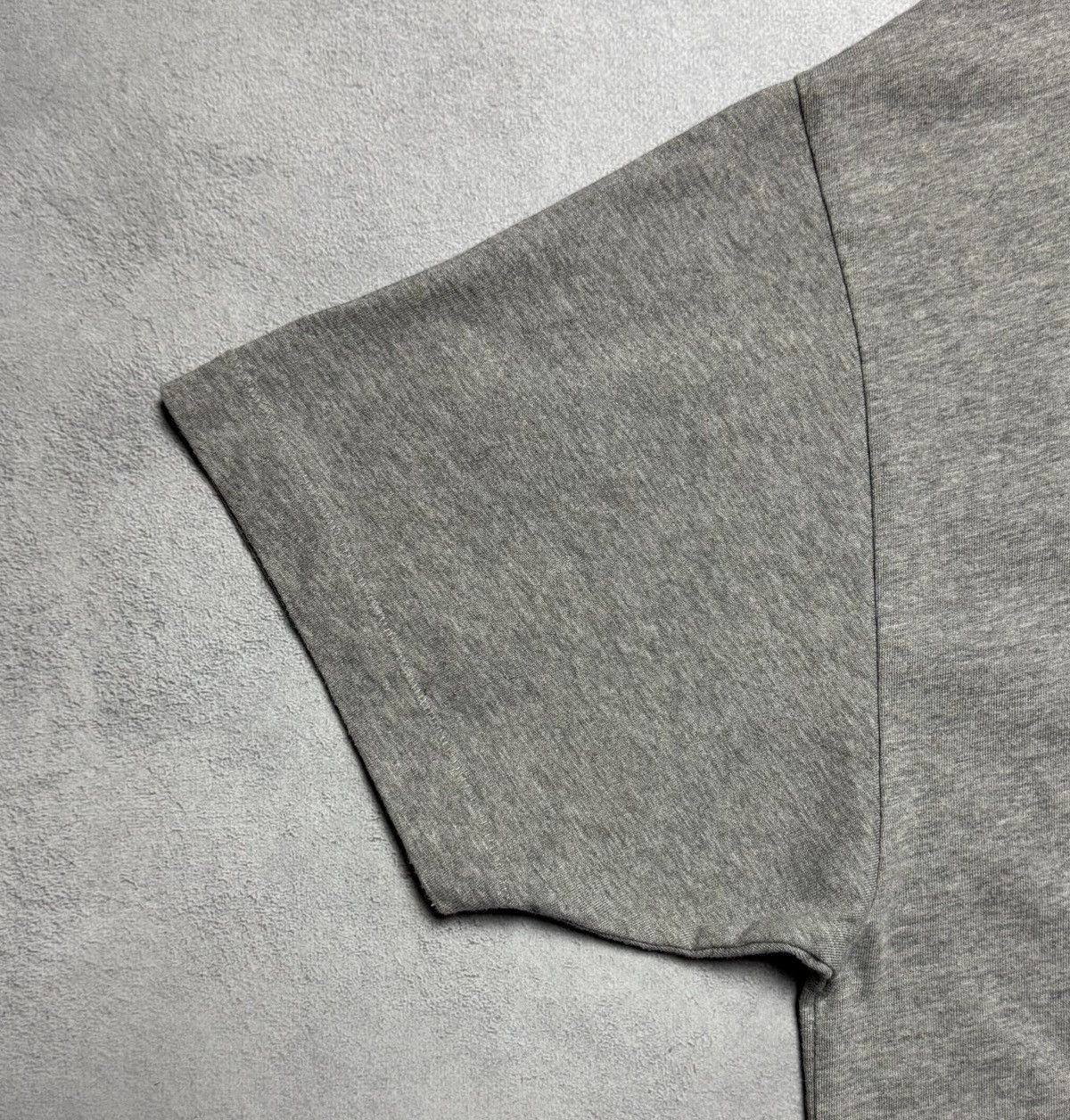 Fear of God Fear Of God Essentials Cotton Center Logo T-Shirt Crewneck Size US S / EU 44-46 / 1 - 5 Thumbnail