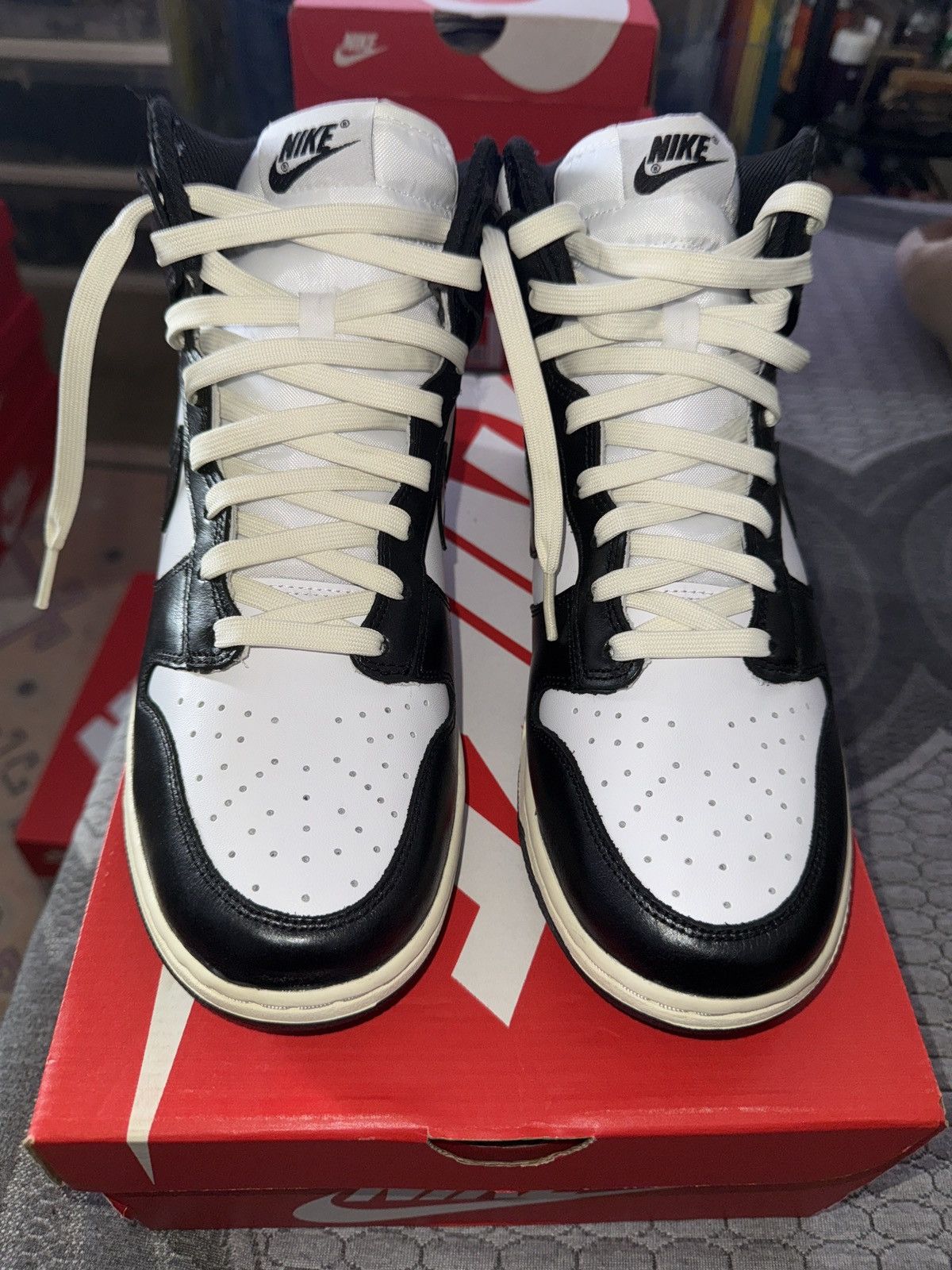 Nike W Nike Dunk HIGH vintage Panda Size US 9 / EU 42 - 3 Thumbnail