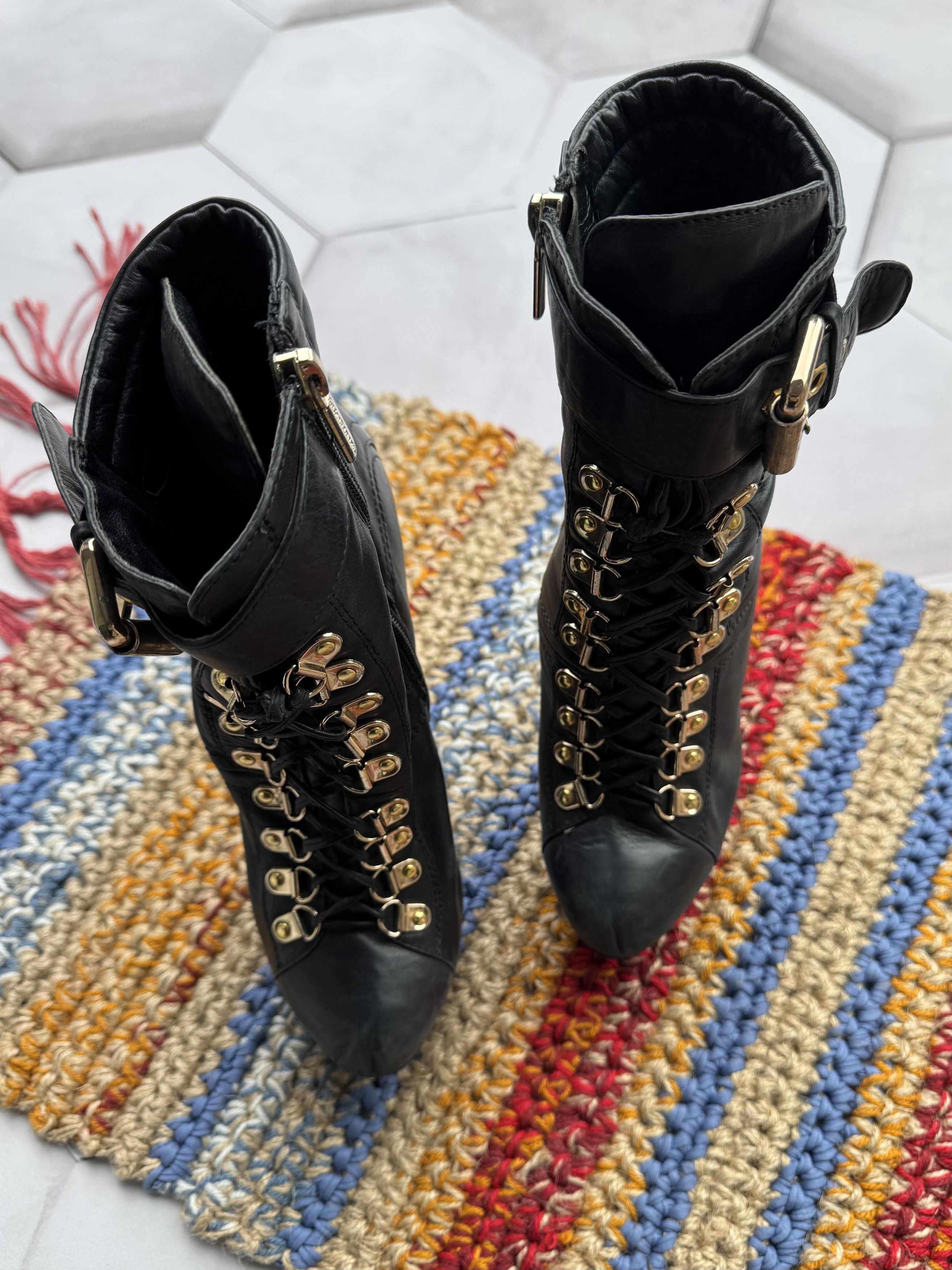 Japanese Brand Vintage Leather Heels With Belt (E4) Size US 9 / IT 39 - 7 Thumbnail