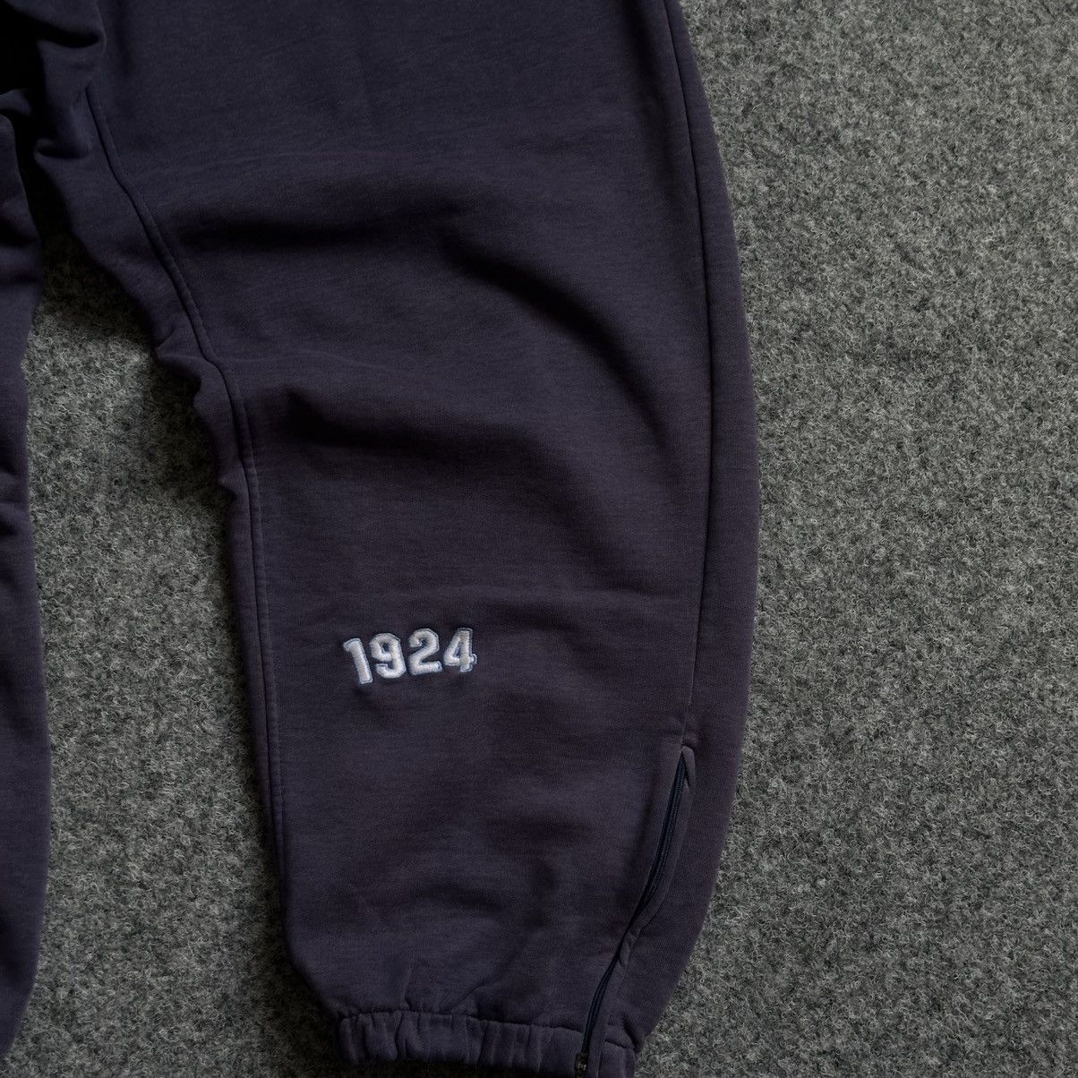 Umbro VTG Umbro Joggers Size L Trashed Sun Fades Y2K 00s USA Hype Size US 36 / EU 52 - 7 Thumbnail