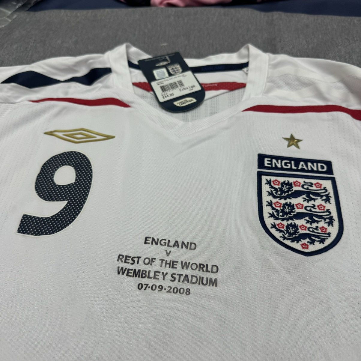 Umbro England 2008 special match shirt #9 Shearer (bnwt) Size US XL / EU 56 / 4 - 3 Thumbnail