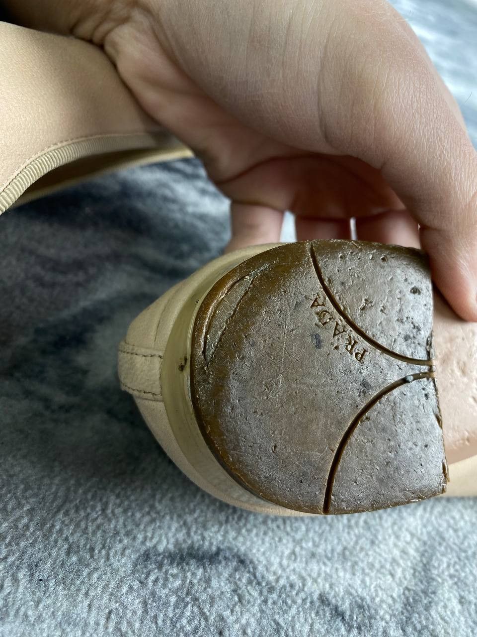 Prada Prada Quilted Bow Leather Ballet Flats Women Size 38 Beige Size US 8 / IT 38 - 19 Thumbnail