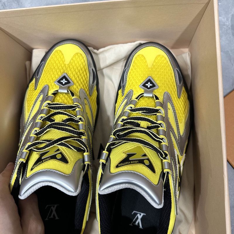Louis Vuitton Louis Vuitton Runner Tatic Casual Sneakers -2508 Size US 9.5 / EU 42-43 - 6 Thumbnail