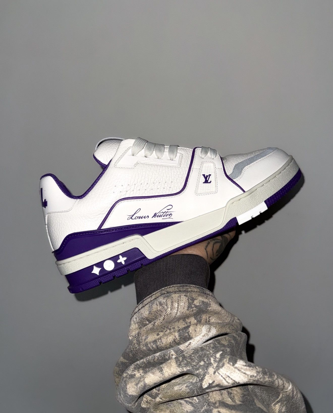 Louis Vuitton Louis vuitton purple trainers lv9 Size US 11 / EU 44 - 1 Thumbnail