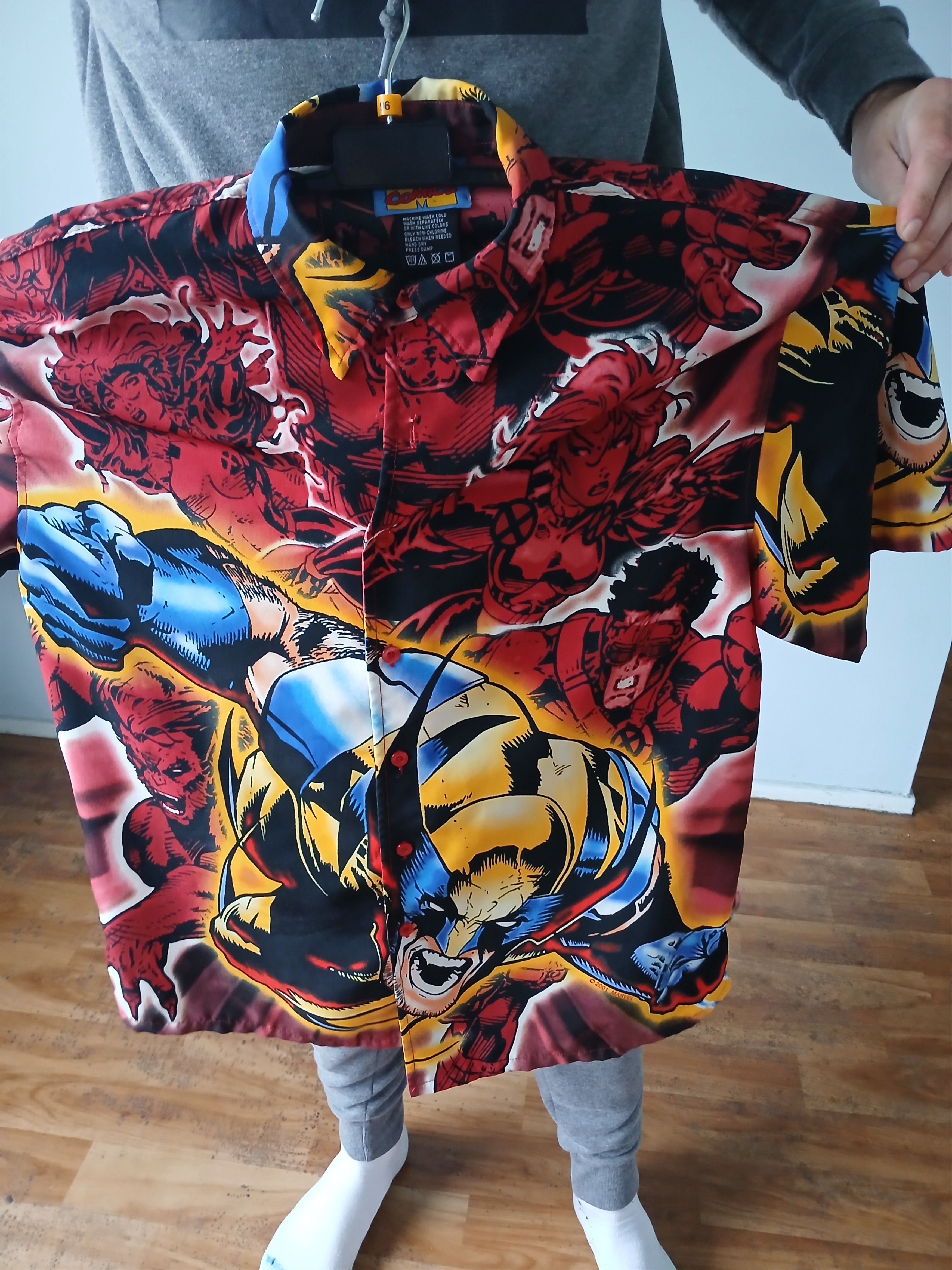 Vintage Mens Marvel Comics button store shirt