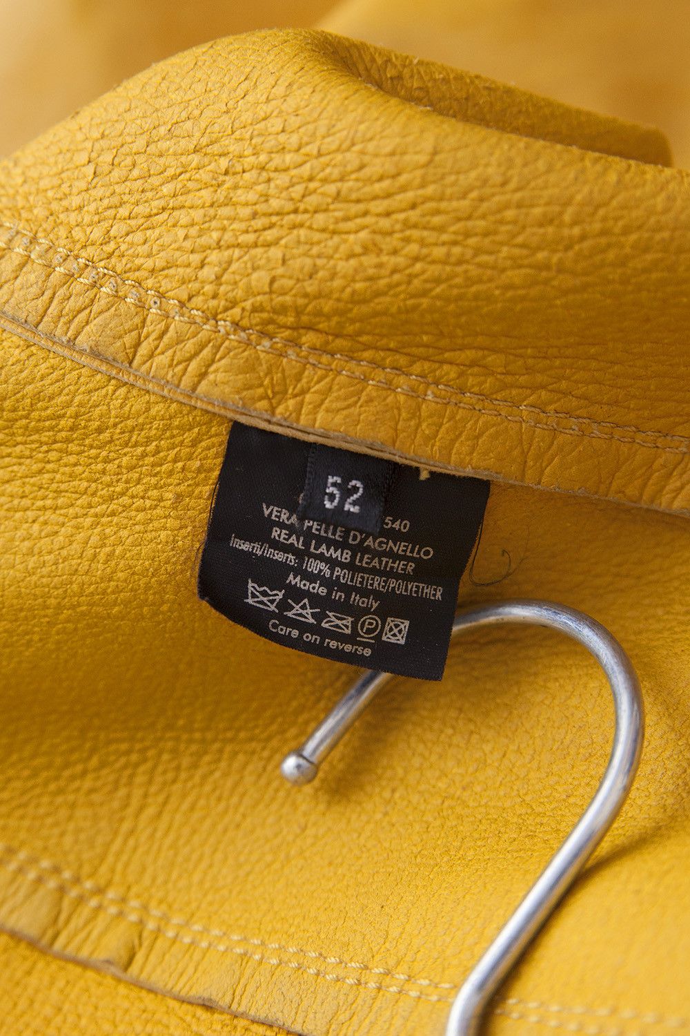 Gucci AW00 yellow leather jacket Size US L / EU 52-54 / 3 - 7 Thumbnail