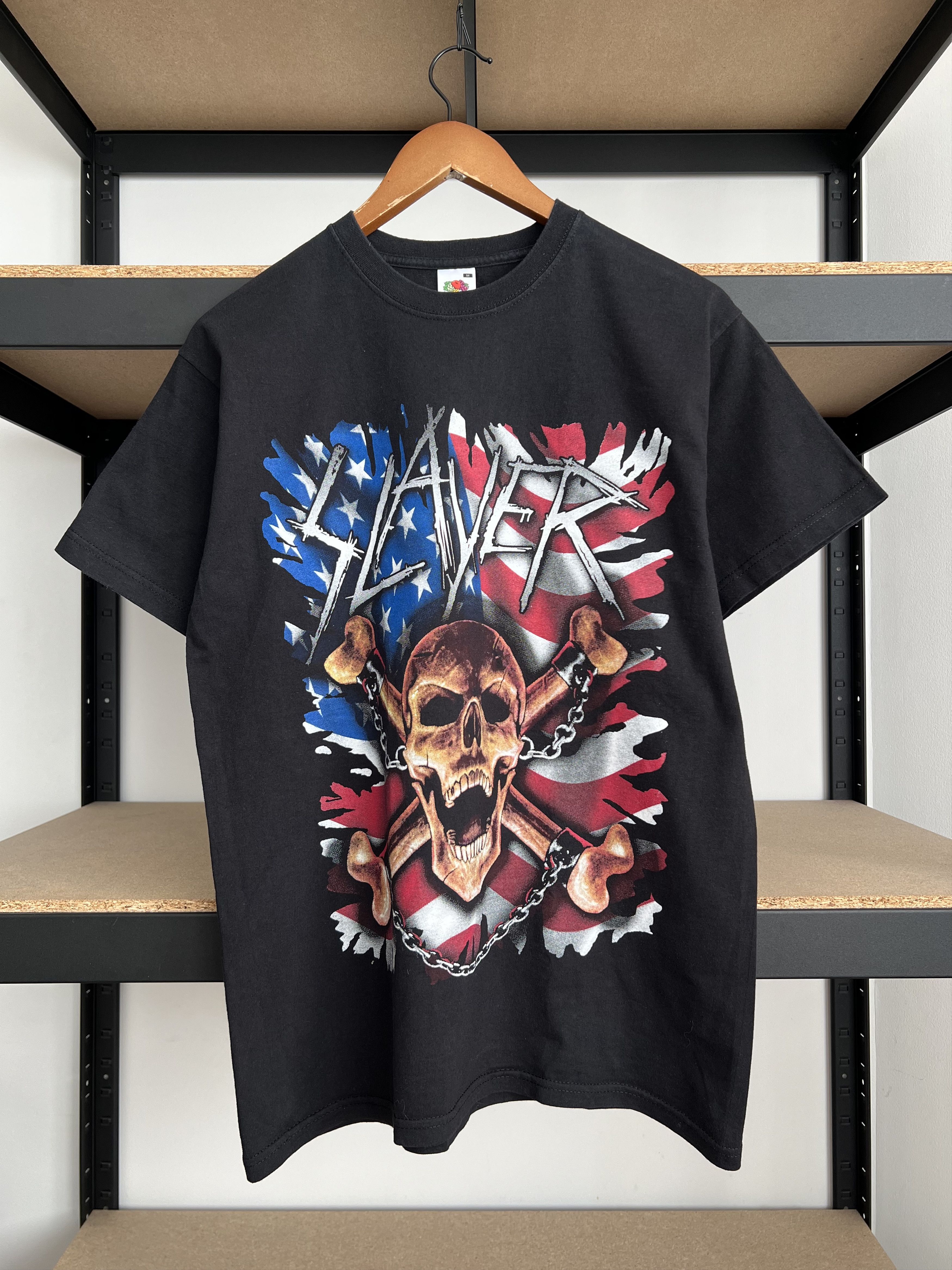 Band Tees Vintage 2000s Slayer Skull USA Flag Metal Band Black T-shirt Size US M / EU 48-50 / 2 - 1 Thumbnail