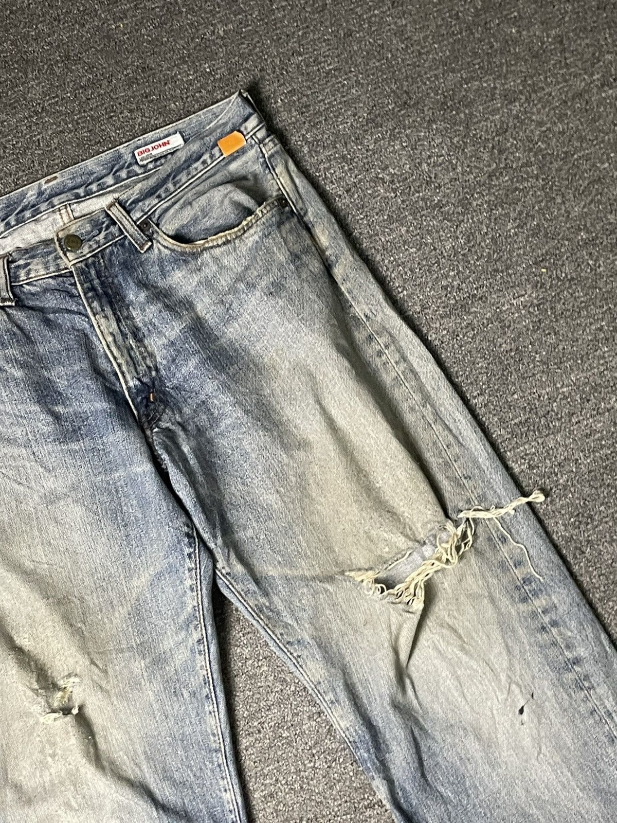 Big John × Vintage Vintage BIG JOHN Straight Cut Ripped Jeans (83) Size US 33 - 2 Thumbnail