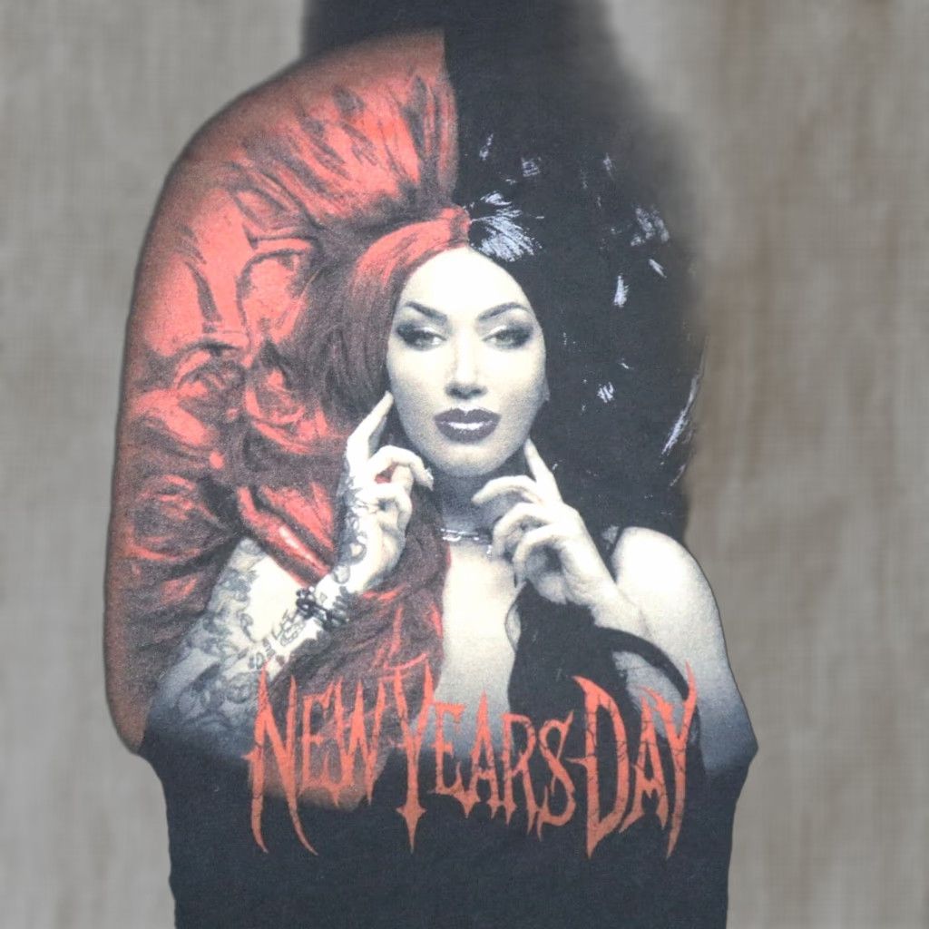 ASH VINTAGE Tutlux New Years Day Ash Costello Graphic T-Shirt Goth Punk Adult XL Black Skeleton Womens Size XL / US 12-14 / IT 48-50 - 1 Thumbnail