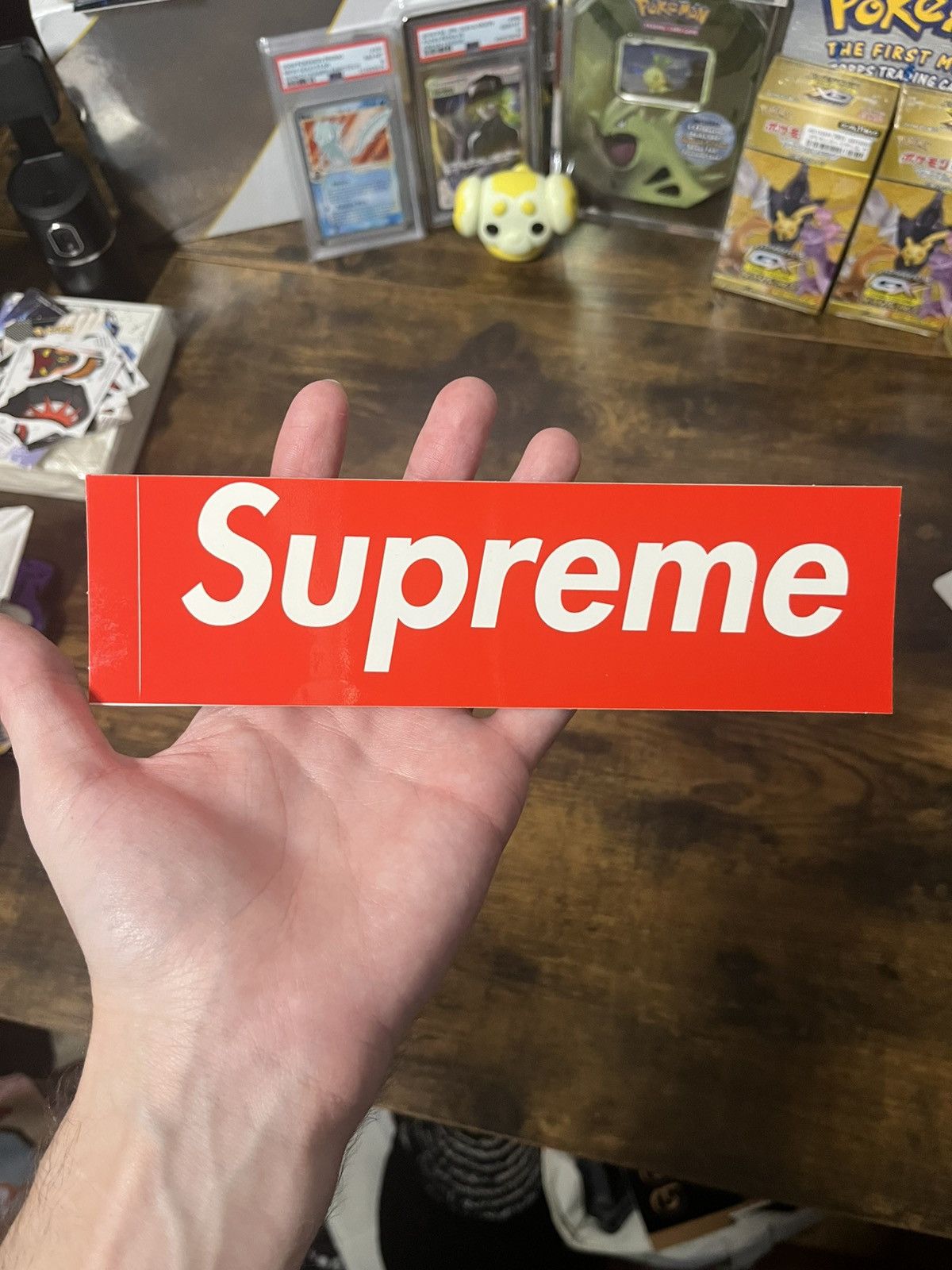 Supreme Supreme red box logo sticker miscut Size ONE SIZE - 1 Preview