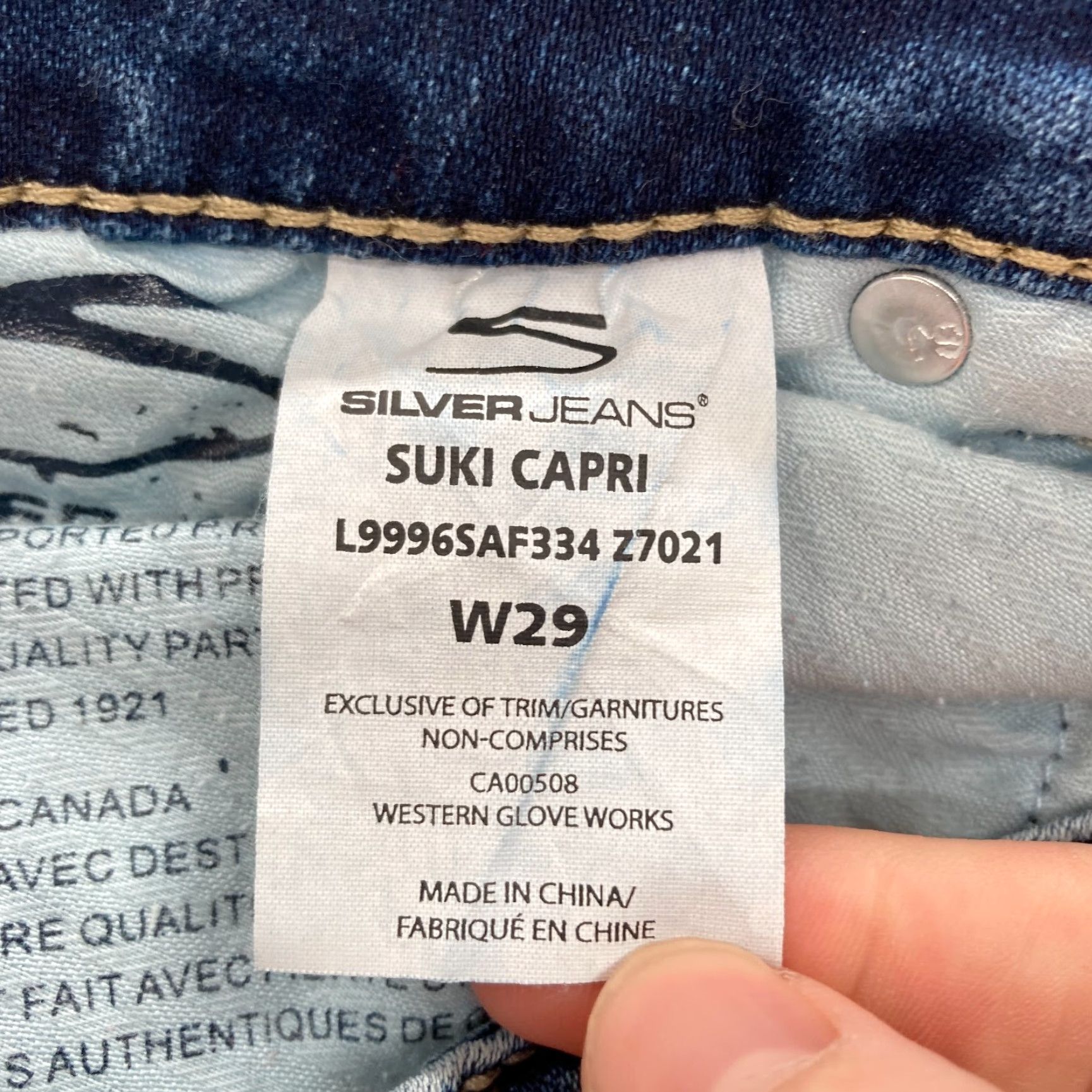 Silver Jeans Co. Silver Jeans Suki Capri Women's 29 Dark Wash Blue Stretch Denim Grunge Cowgirl Jeans Size 29" - 6 Thumbnail