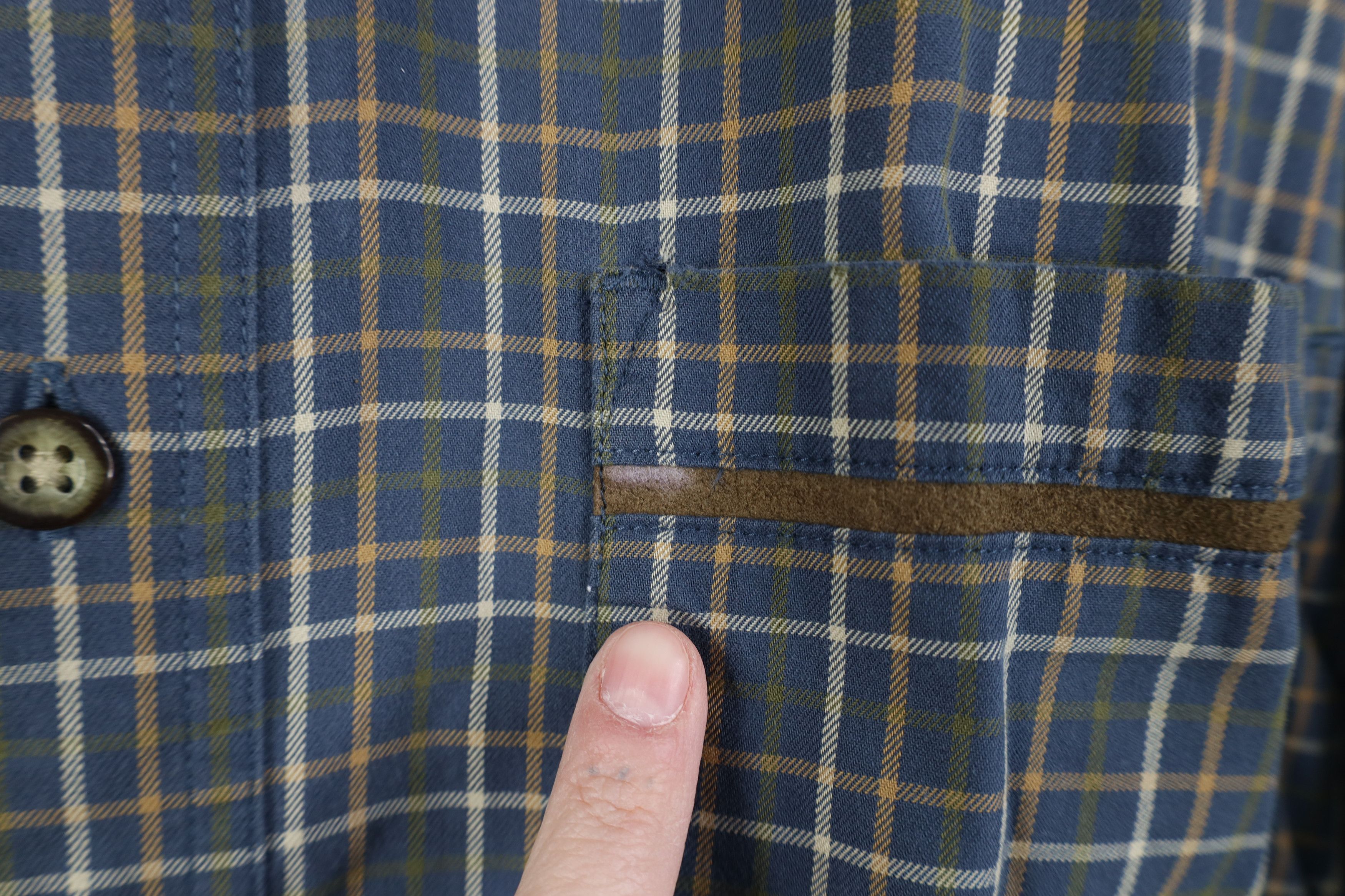 Cabelas Vintage Cabelas Flannel Collared Button Down Shirt Plaid Size US XL / EU 56 / 4 - 4 Thumbnail