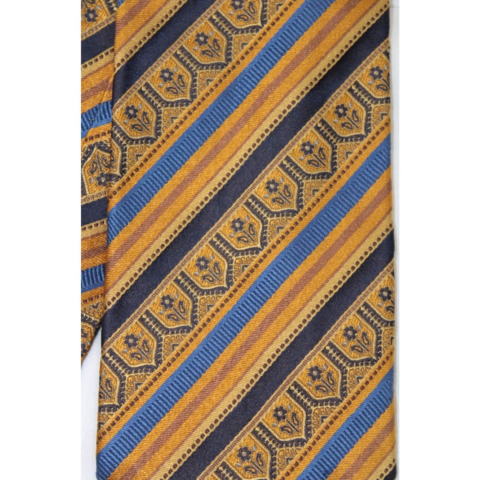 Vintage J.Z. Richards Silk Gold Blue Men's Stripe Geometric Luxury Necktie USA Size ONE SIZE - 3 Thumbnail